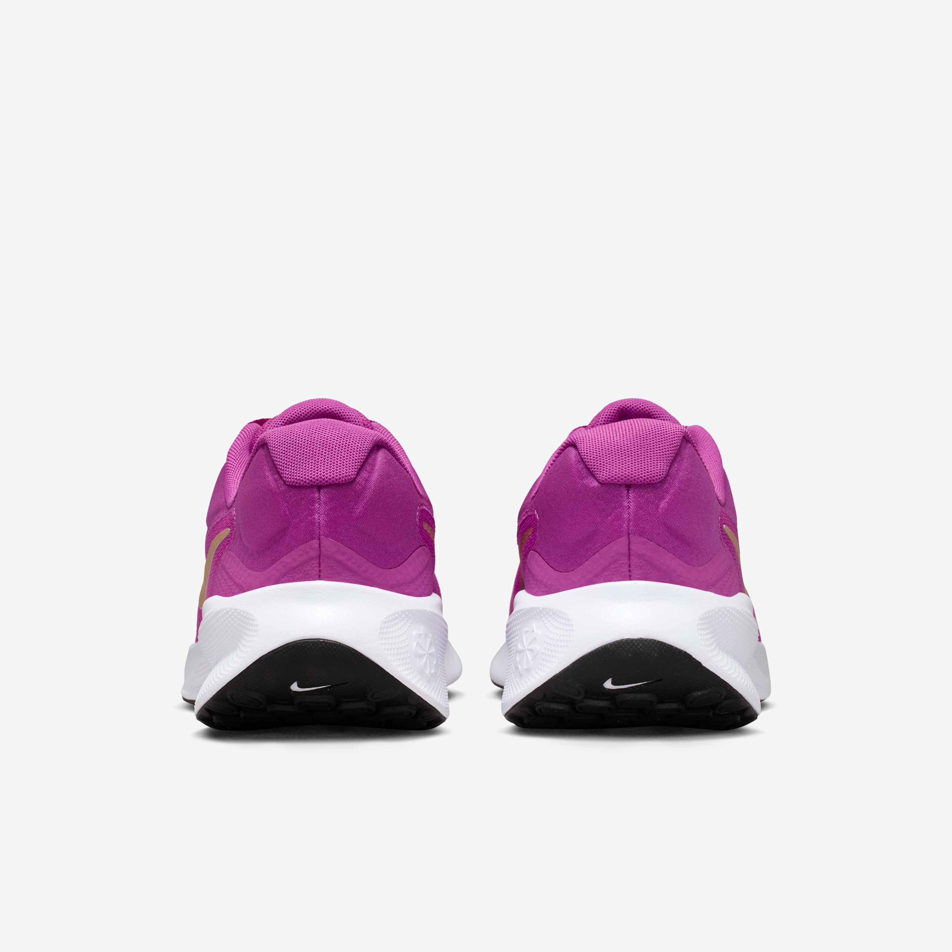 Nike Revolution 7 image number 5