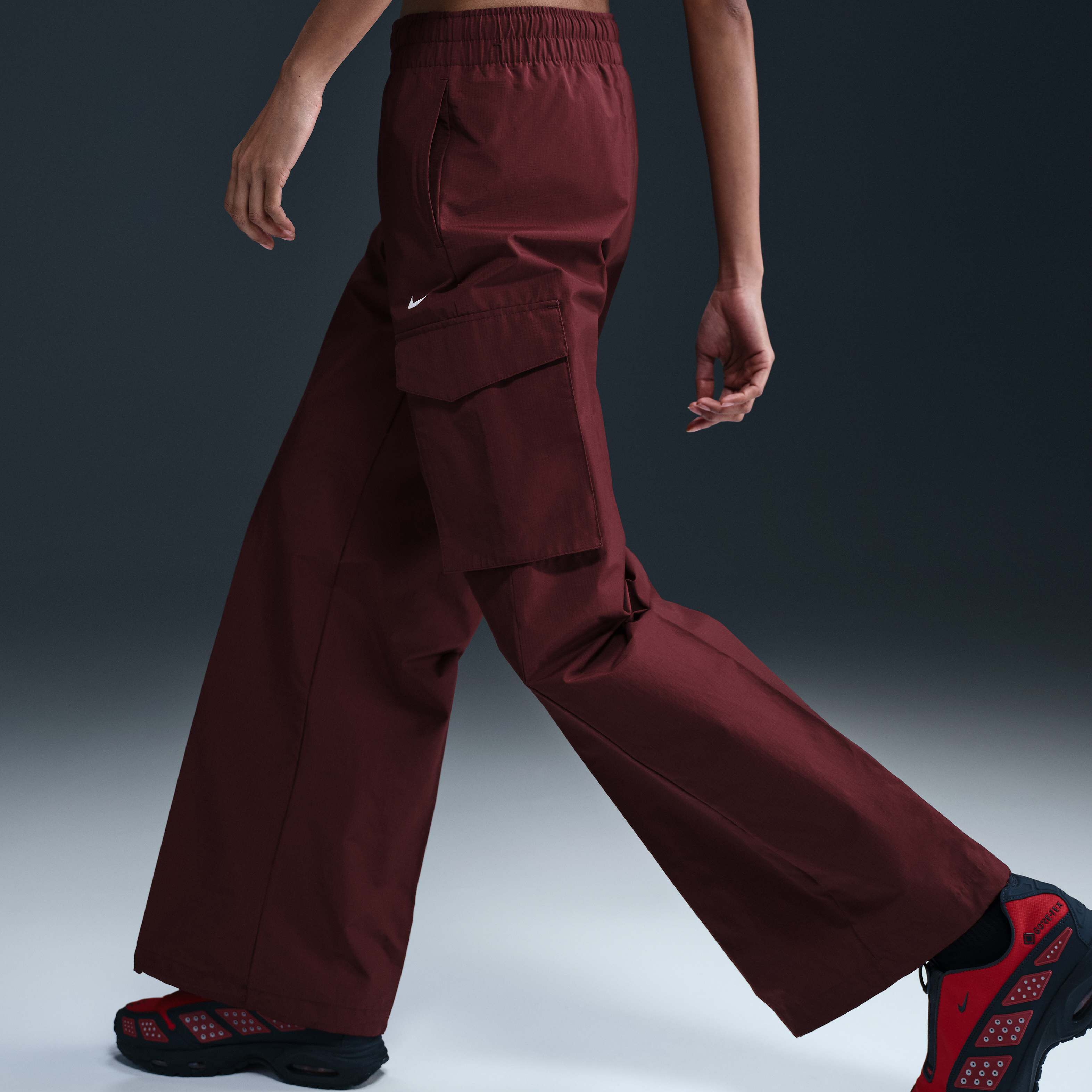 نايكي سبورتسوير ايفريثنج ووفن image number 2