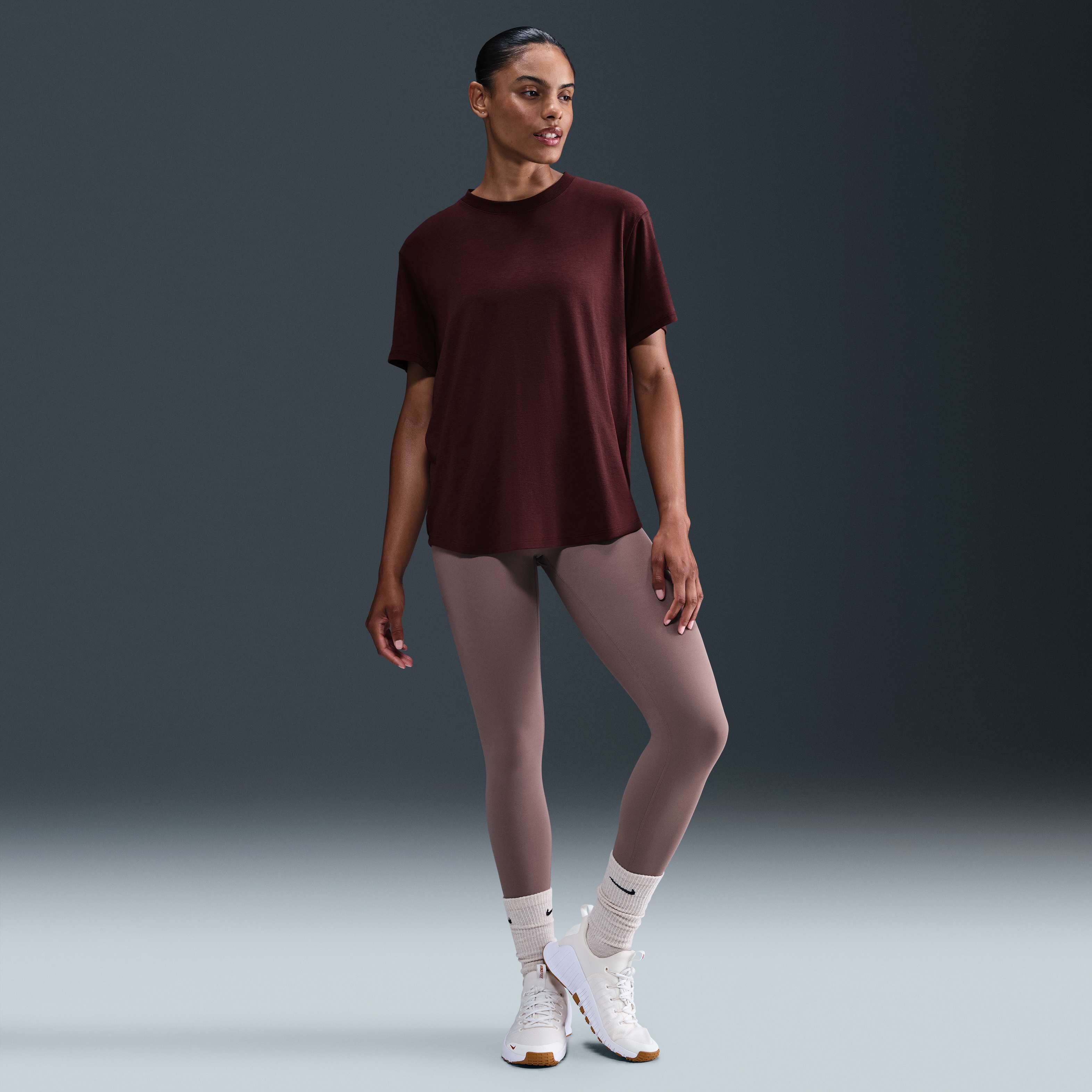 Nike One Relaxed image number 3