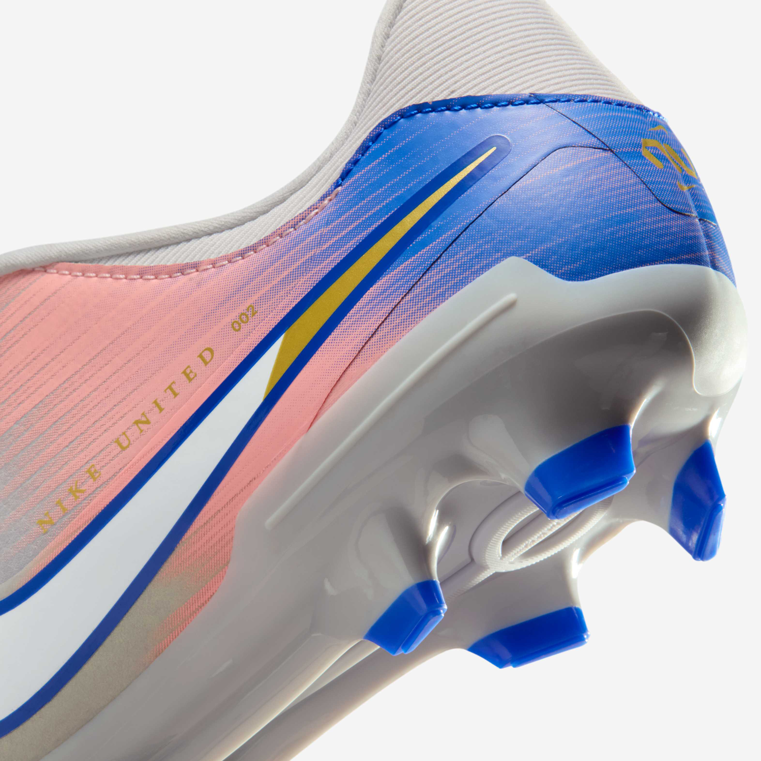 نايكي يونايتد تيمبو ليجند 10 أكاديمي image number 8