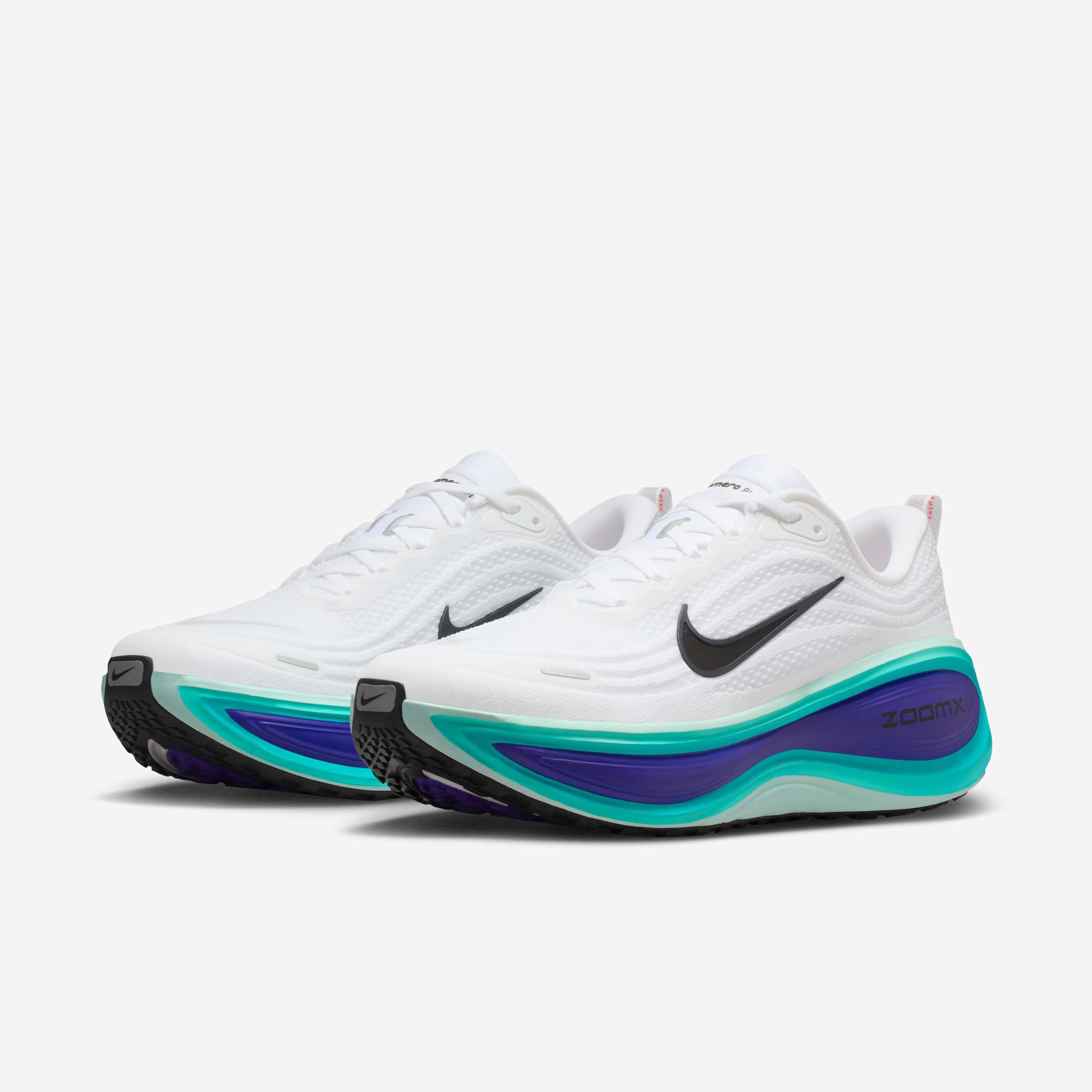 Nike Vomero Plus image number 4