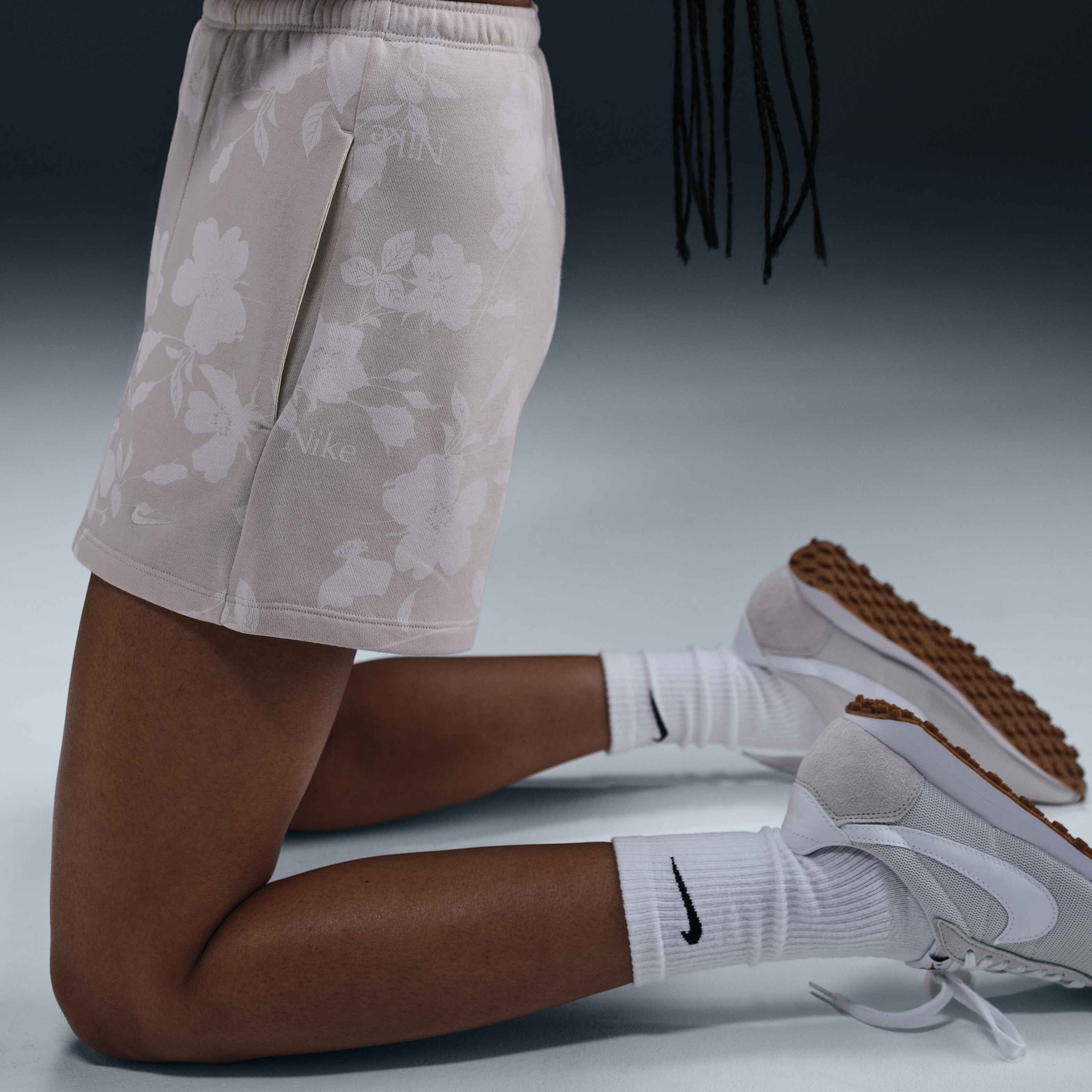 Nike Sportswear Chill Terry image number 4