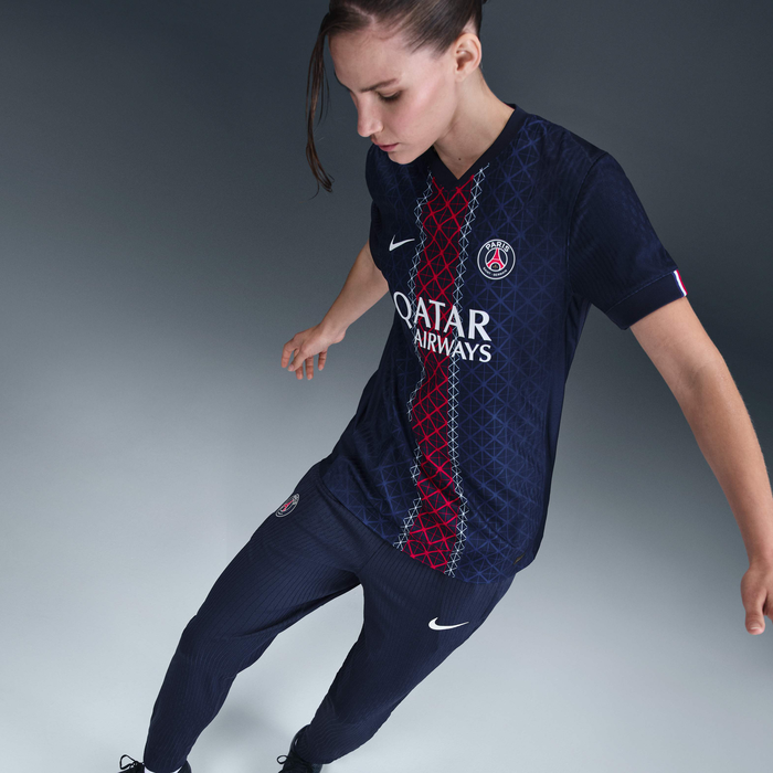 Paris Saint-Germain 2025/26 Match Home image number 2 Paris Saint-Germain 2025/26 Match Home image number 2