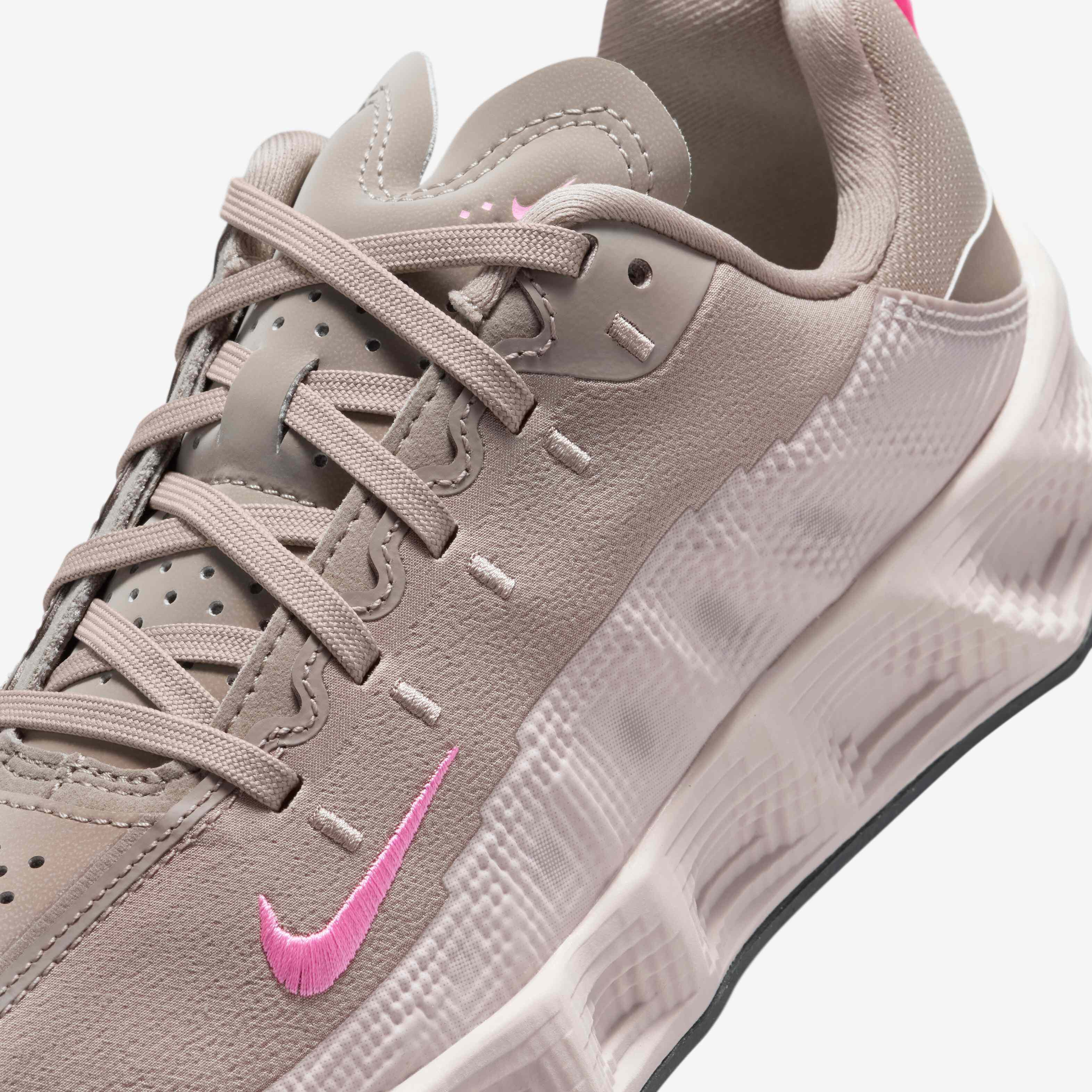 نايكي أفا روفر image number 6