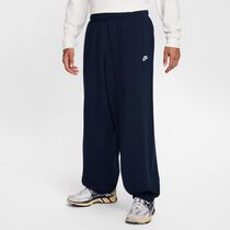 Nike Club Fleece