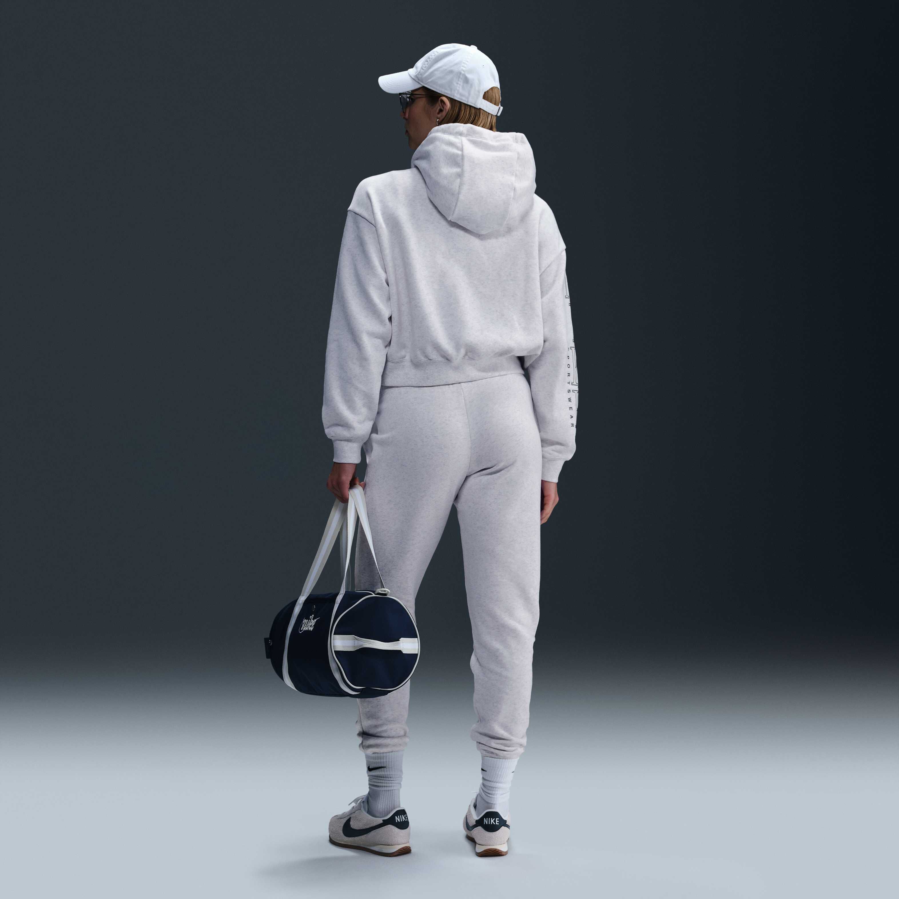 Nike Sportswear Club Fleece image number 4