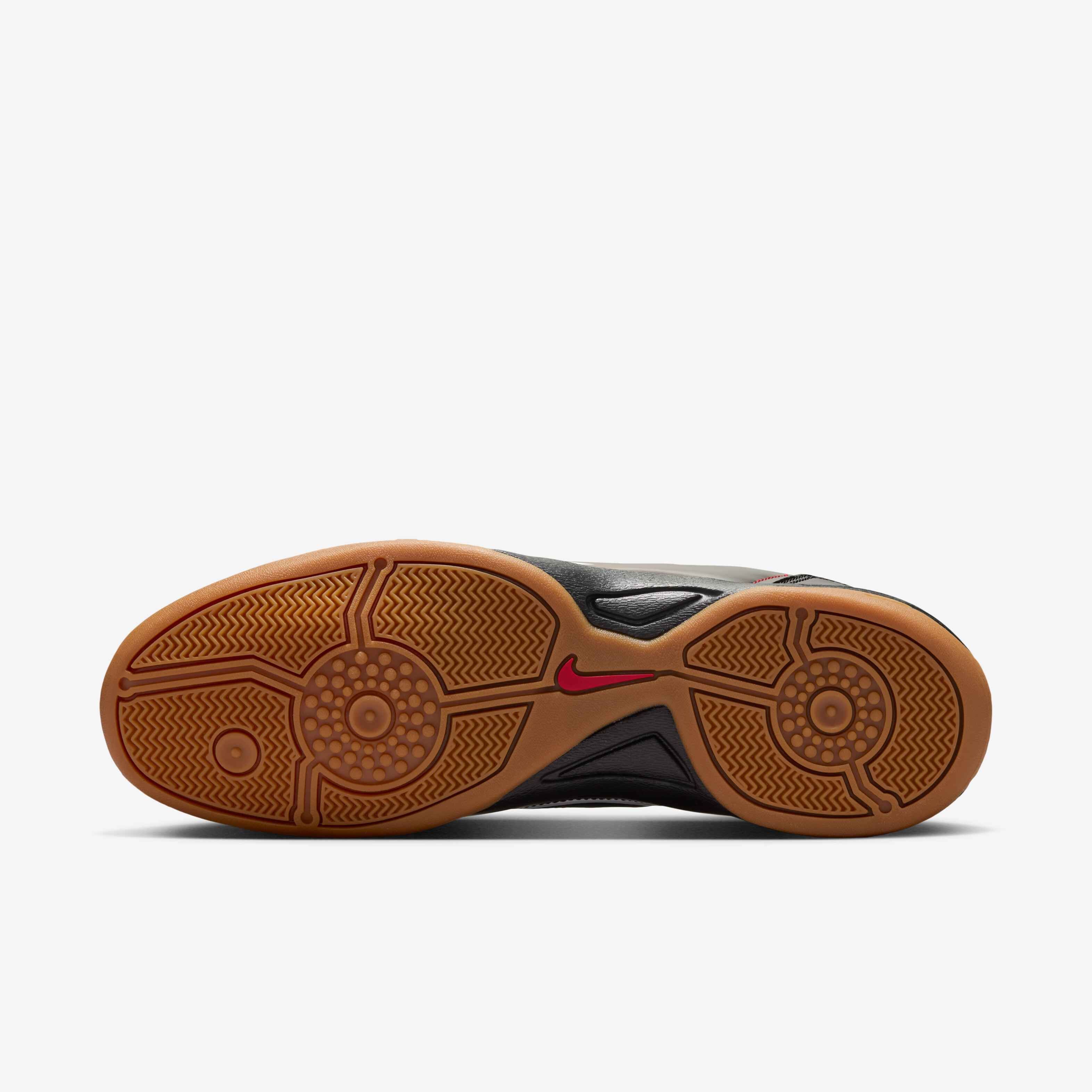 نايكي توتال 90 image number 1