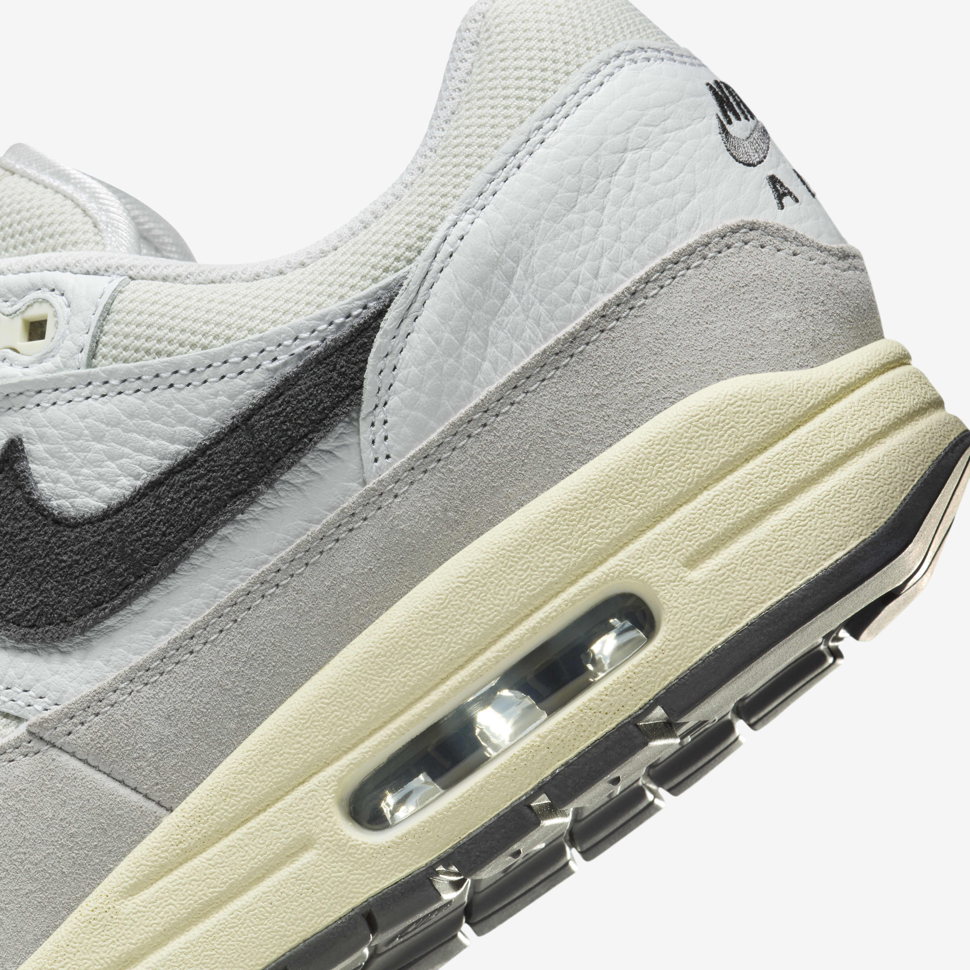 Nike Air Max 1 image number 7