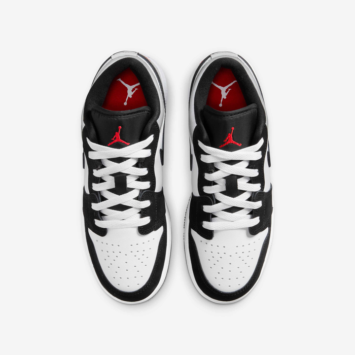 Air Jordan 1 Low SE image number 3 Air Jordan 1 Low SE image number 3