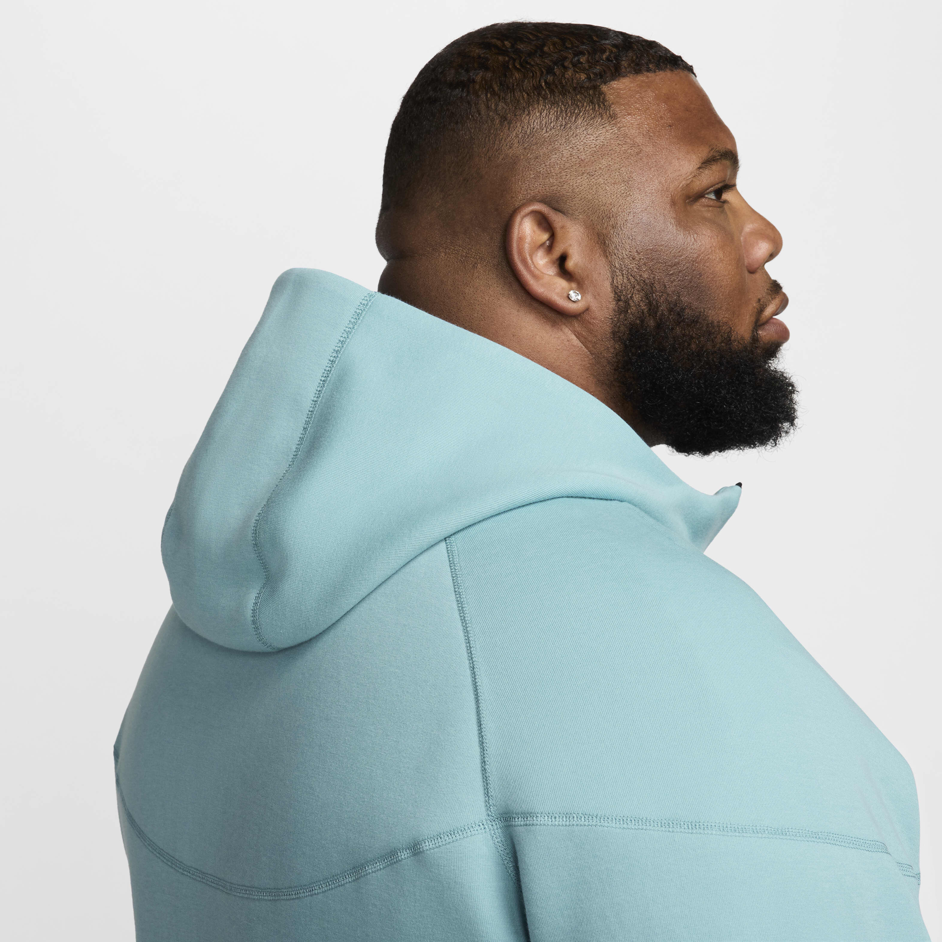 نايكي سبورتسوير تك فليس ويندرانر image number 18