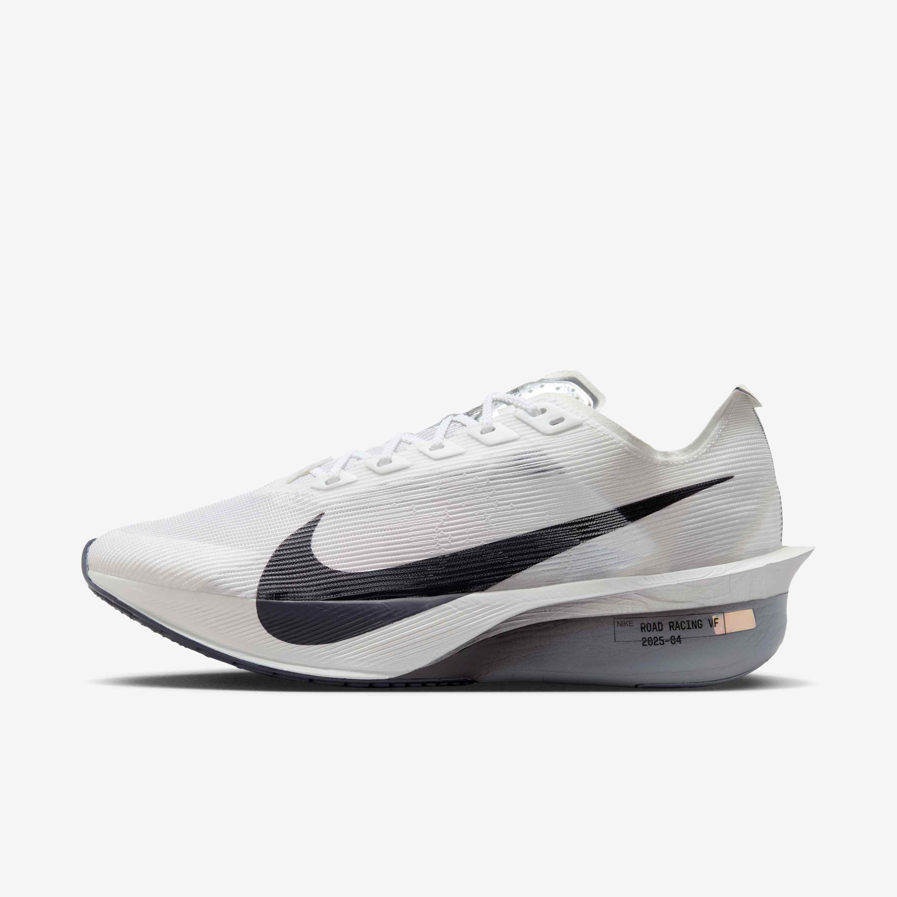 Nike Vaporfly 4 image number 0
