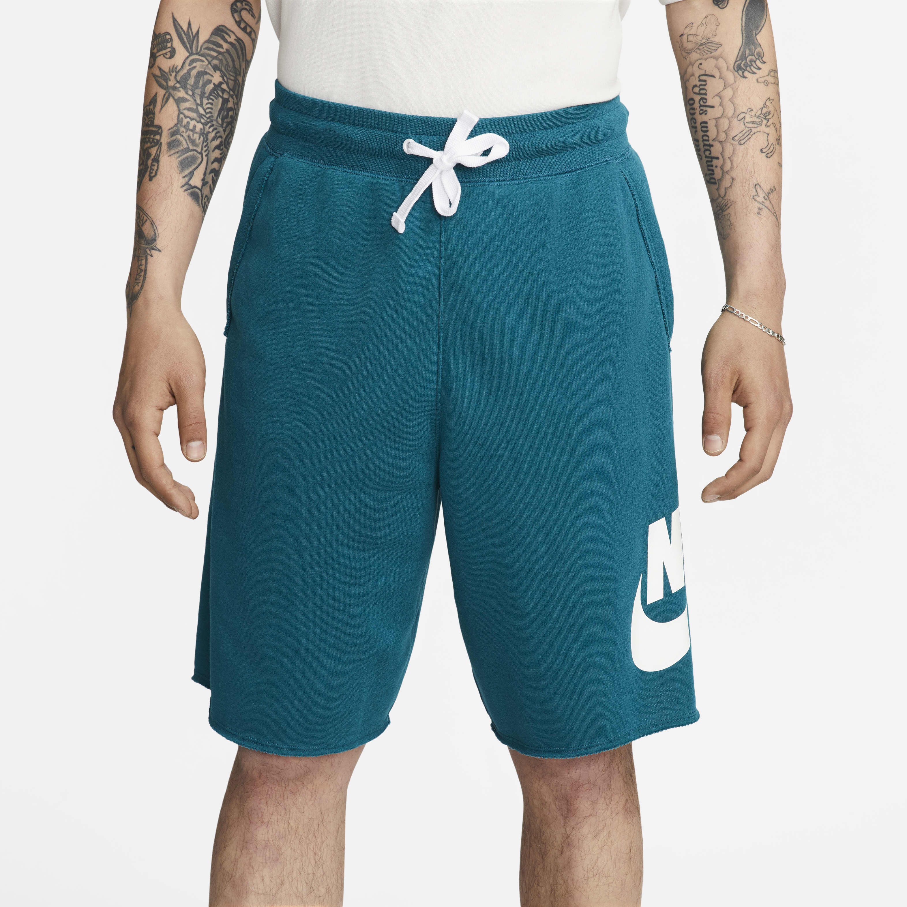 Nike Club Alumni image number 1