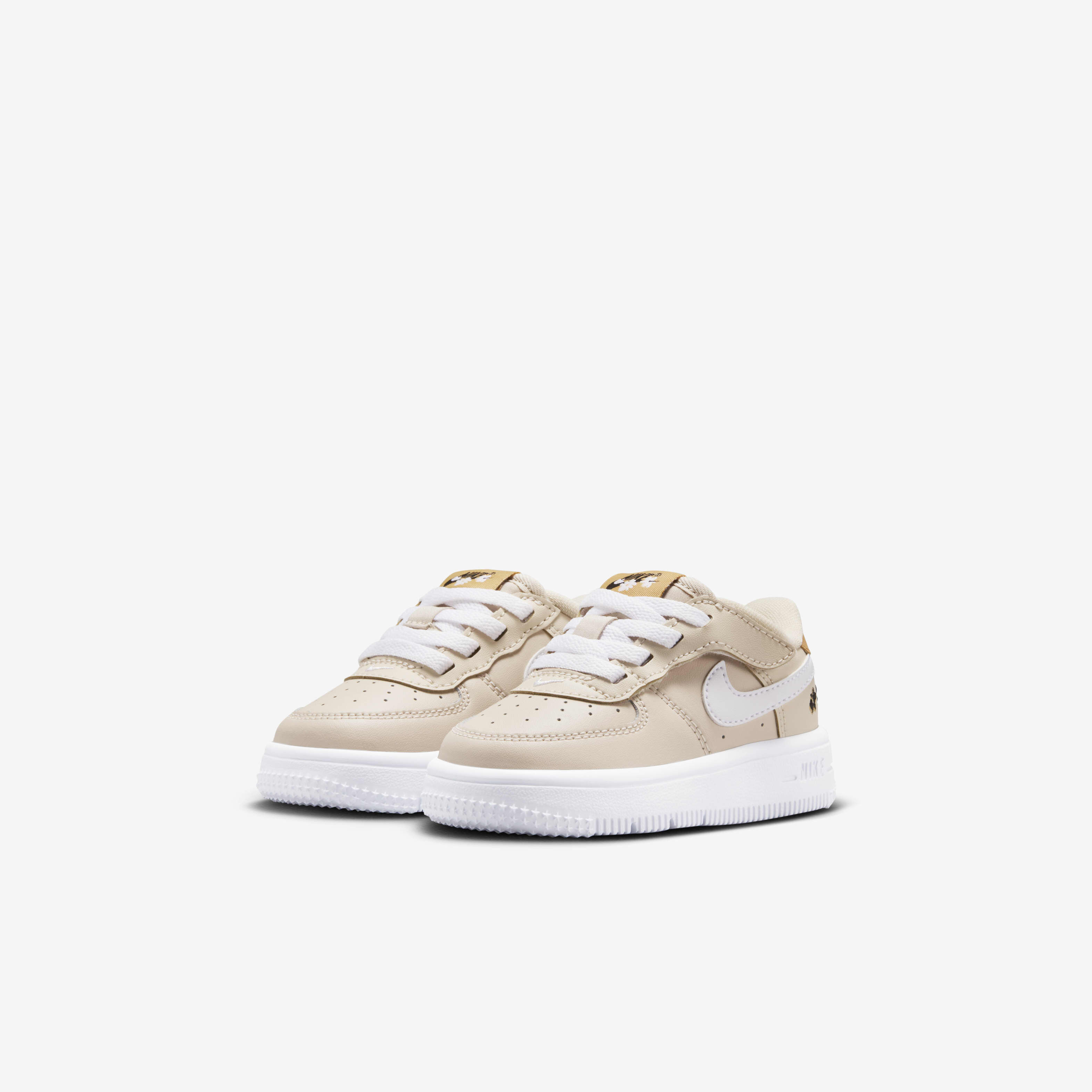 Nike Force 1 Low SE EasyOn image number 4
