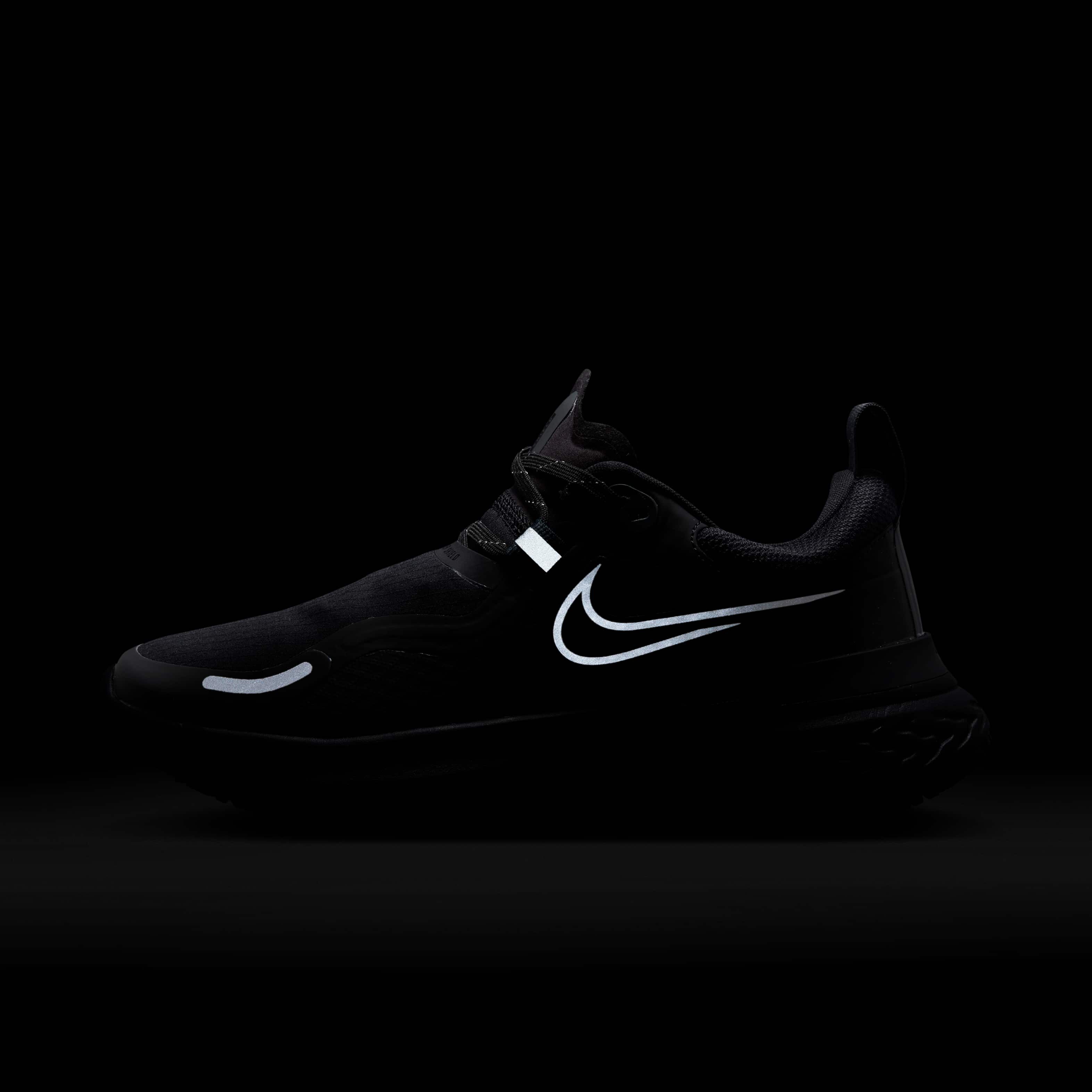 Nike React Miler Shield image number 8