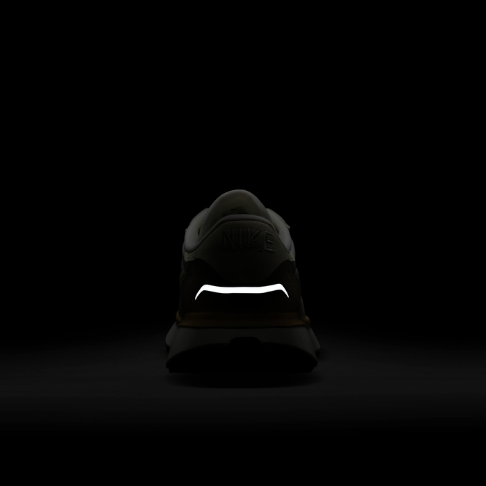 نايكي فينكس وافل ليذر image number 9 نايكي فينكس وافل ليذر image number 9