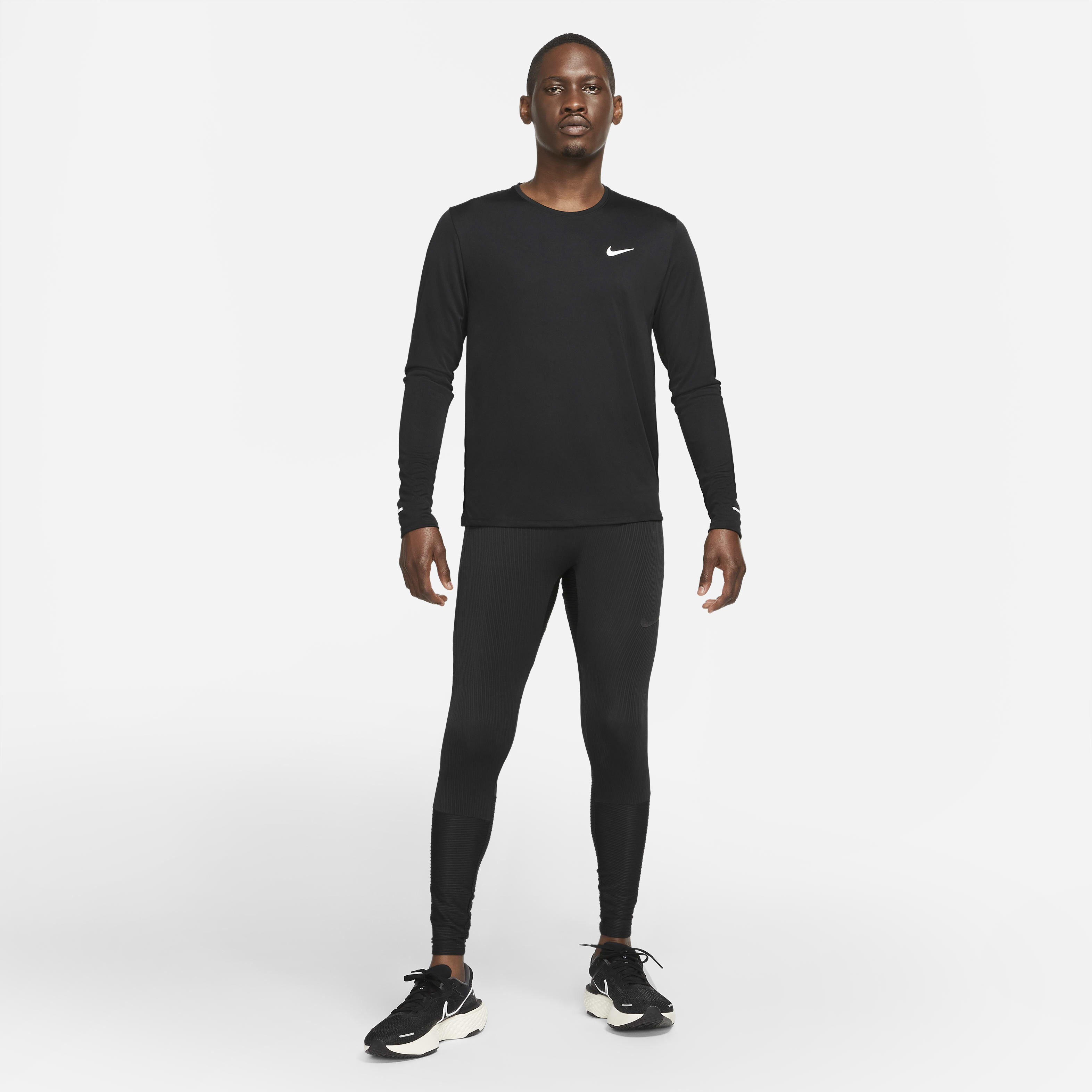 Nike Dri-FIT Miler image number 4