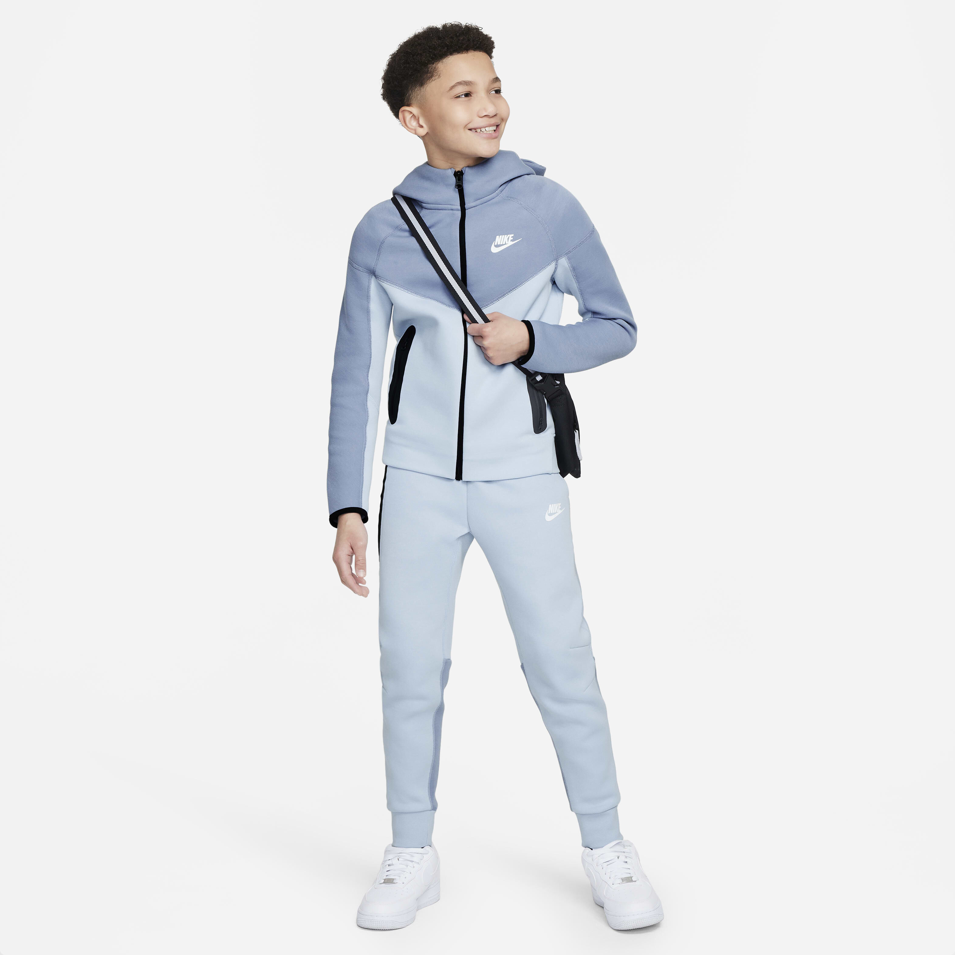 Nike tech dress 2025