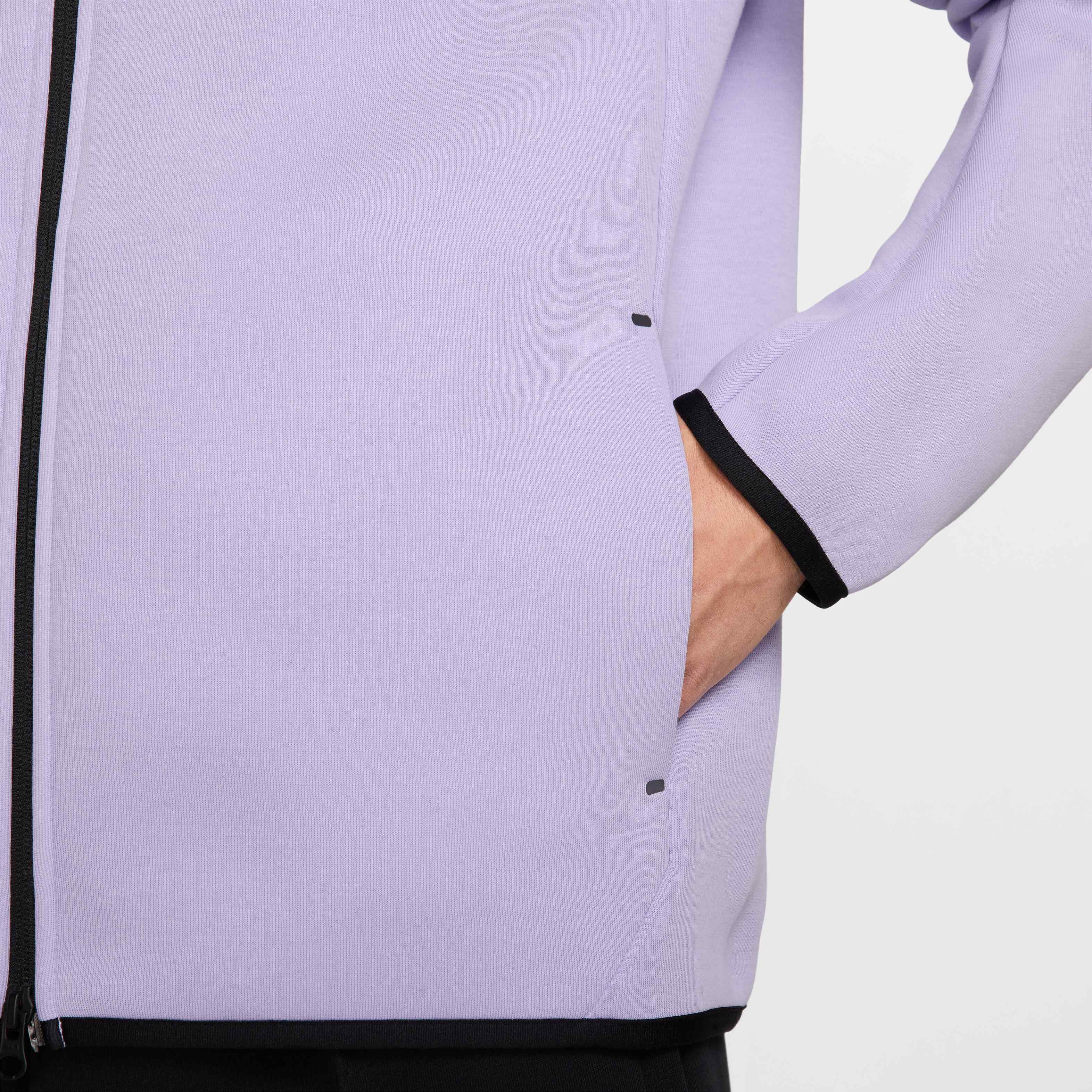 Nike Tech image number 7