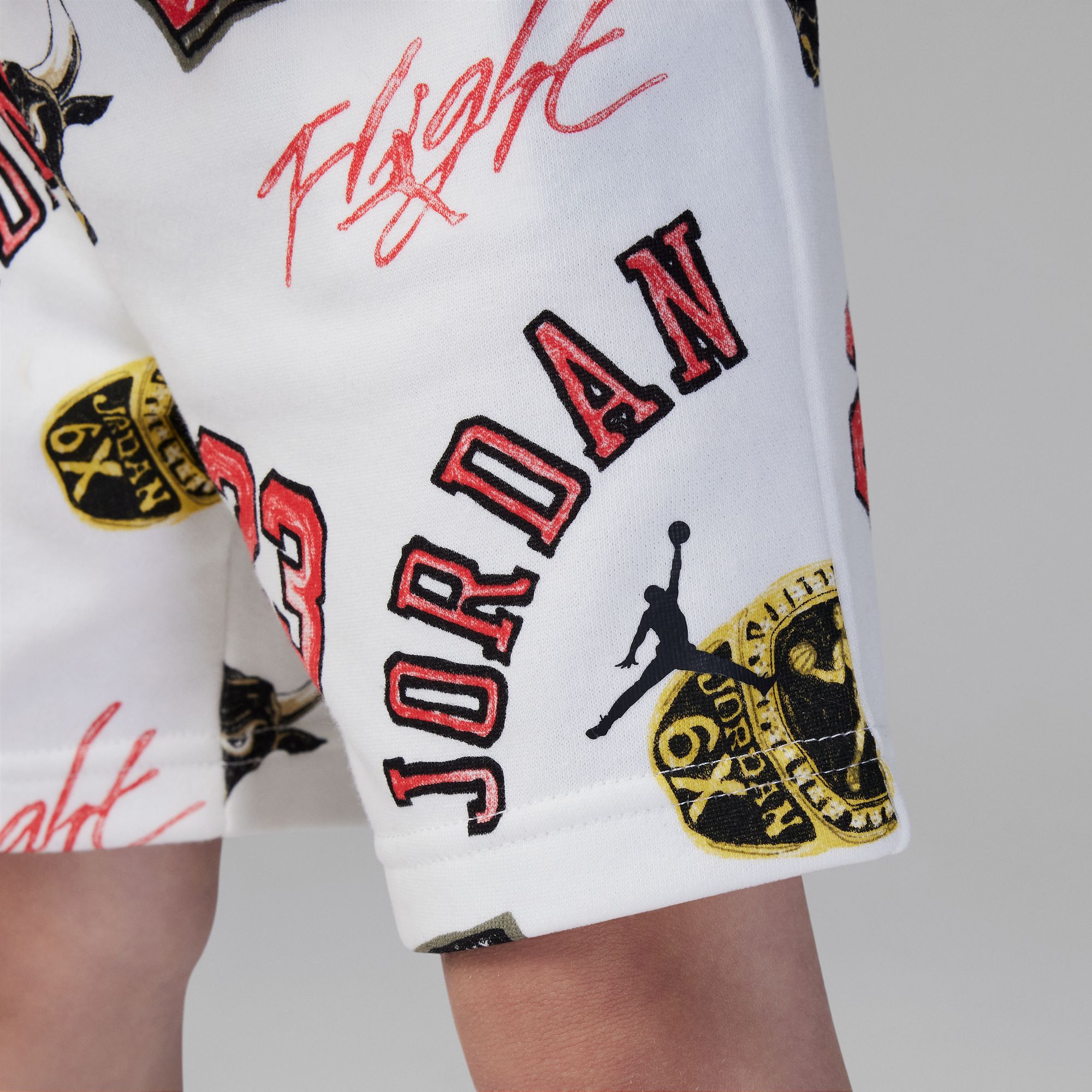 جوردن 23 image number 2