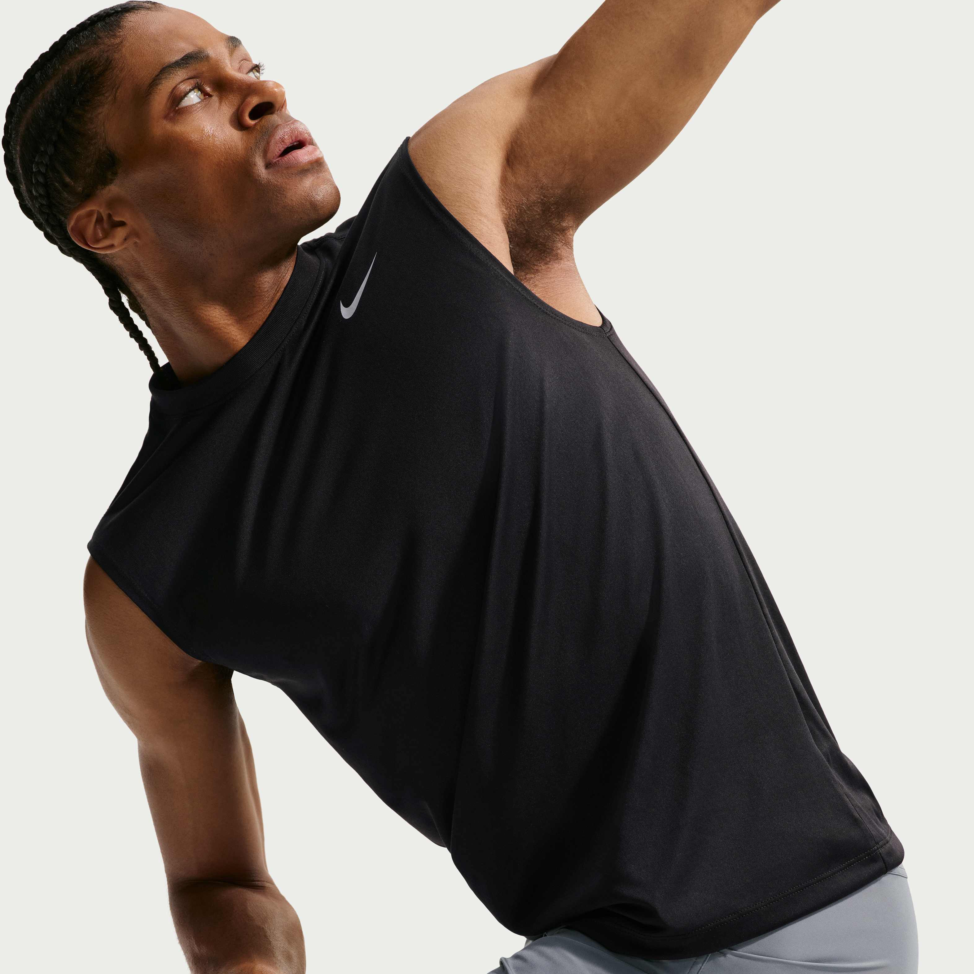 Nike Dri-FIT Legend image number 2