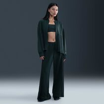 نايكي سبورتسوير