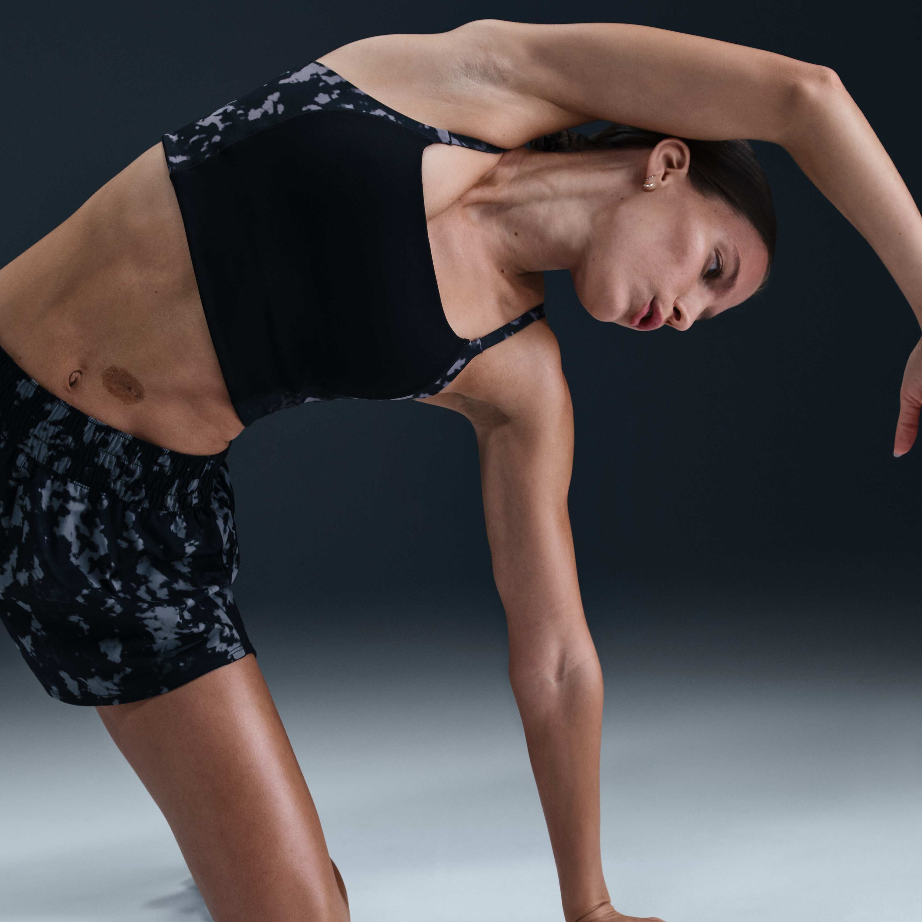 Nike One Convertible image number 2