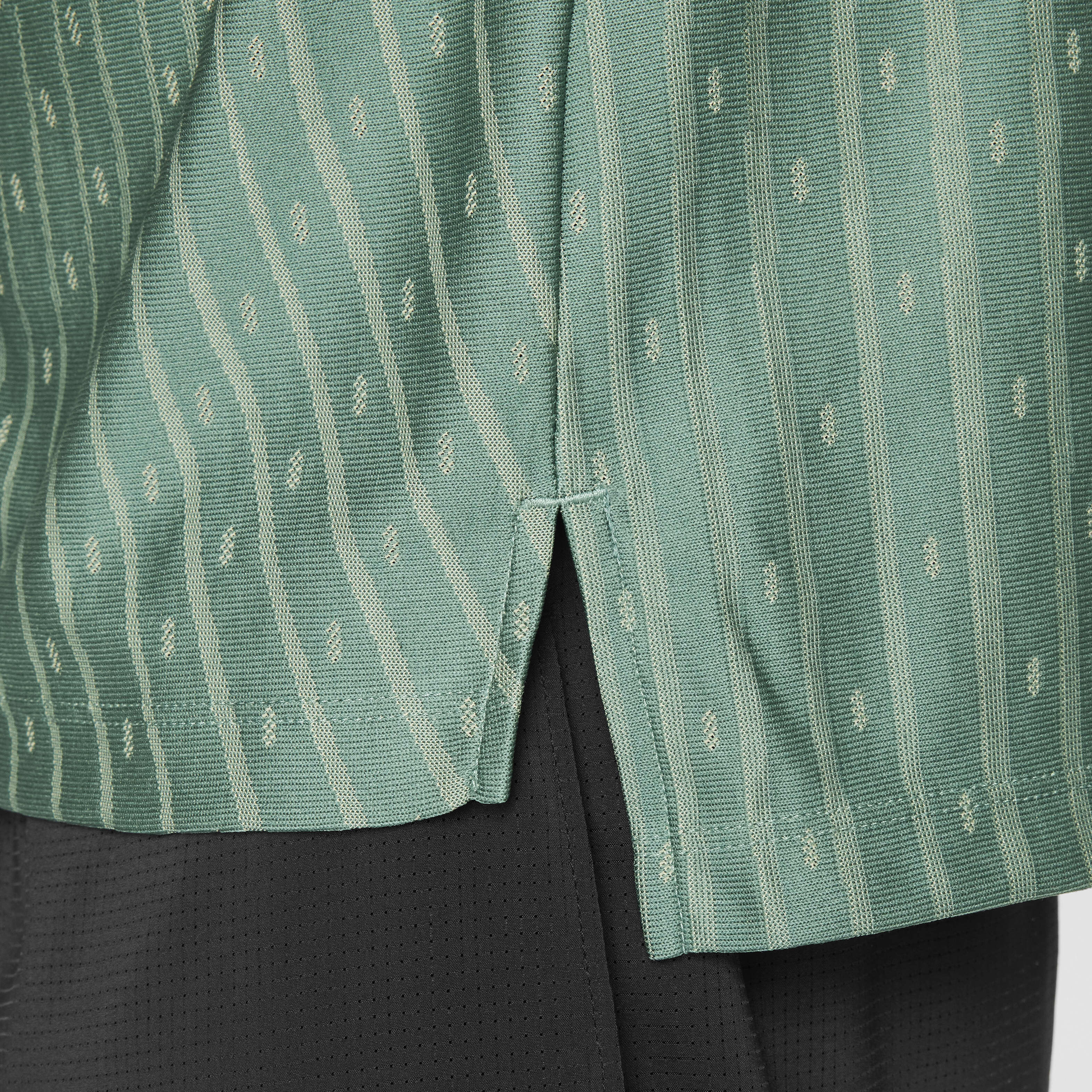 نايكي مالتي تك image number 4