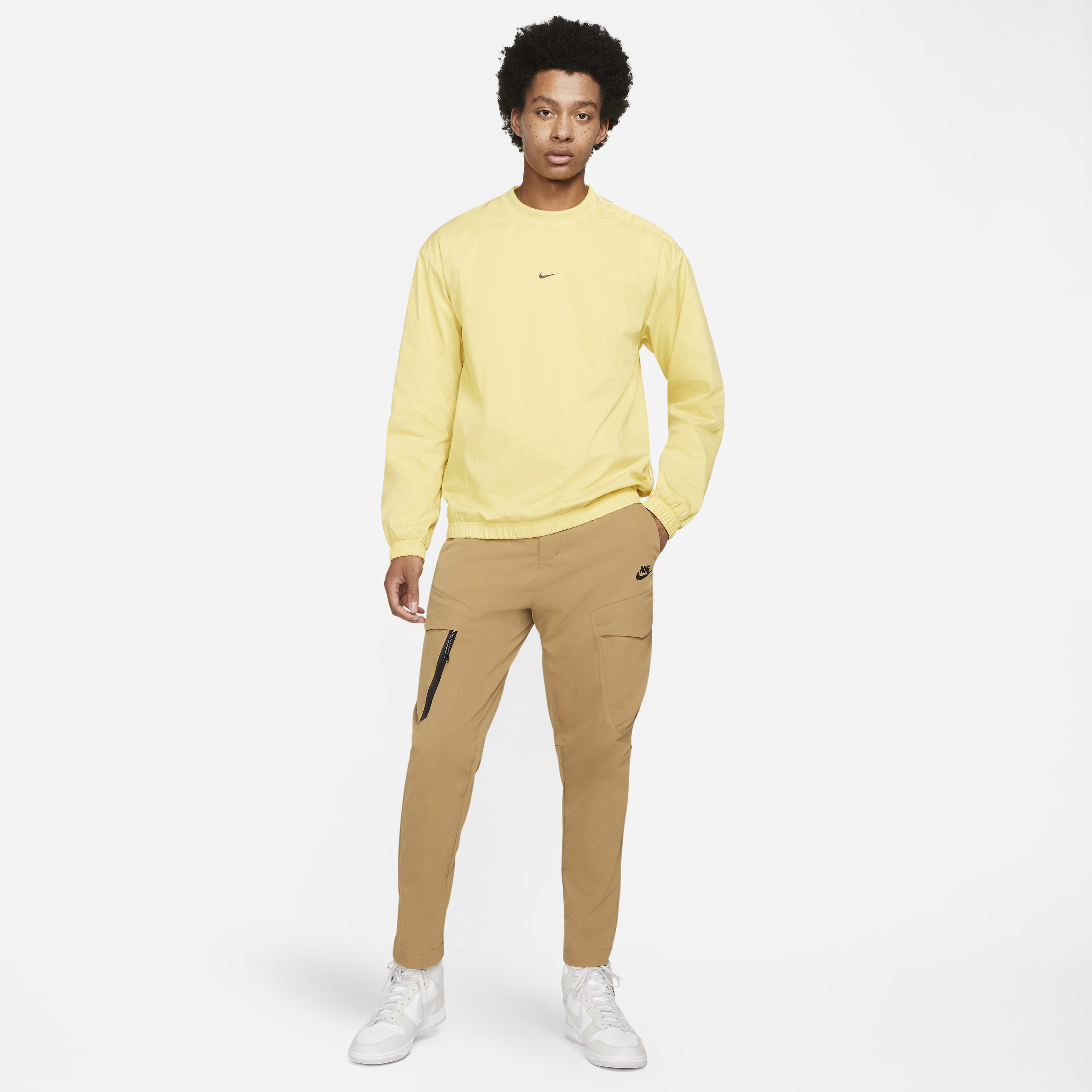 Nike Sportswear Tech Essentials image number 6