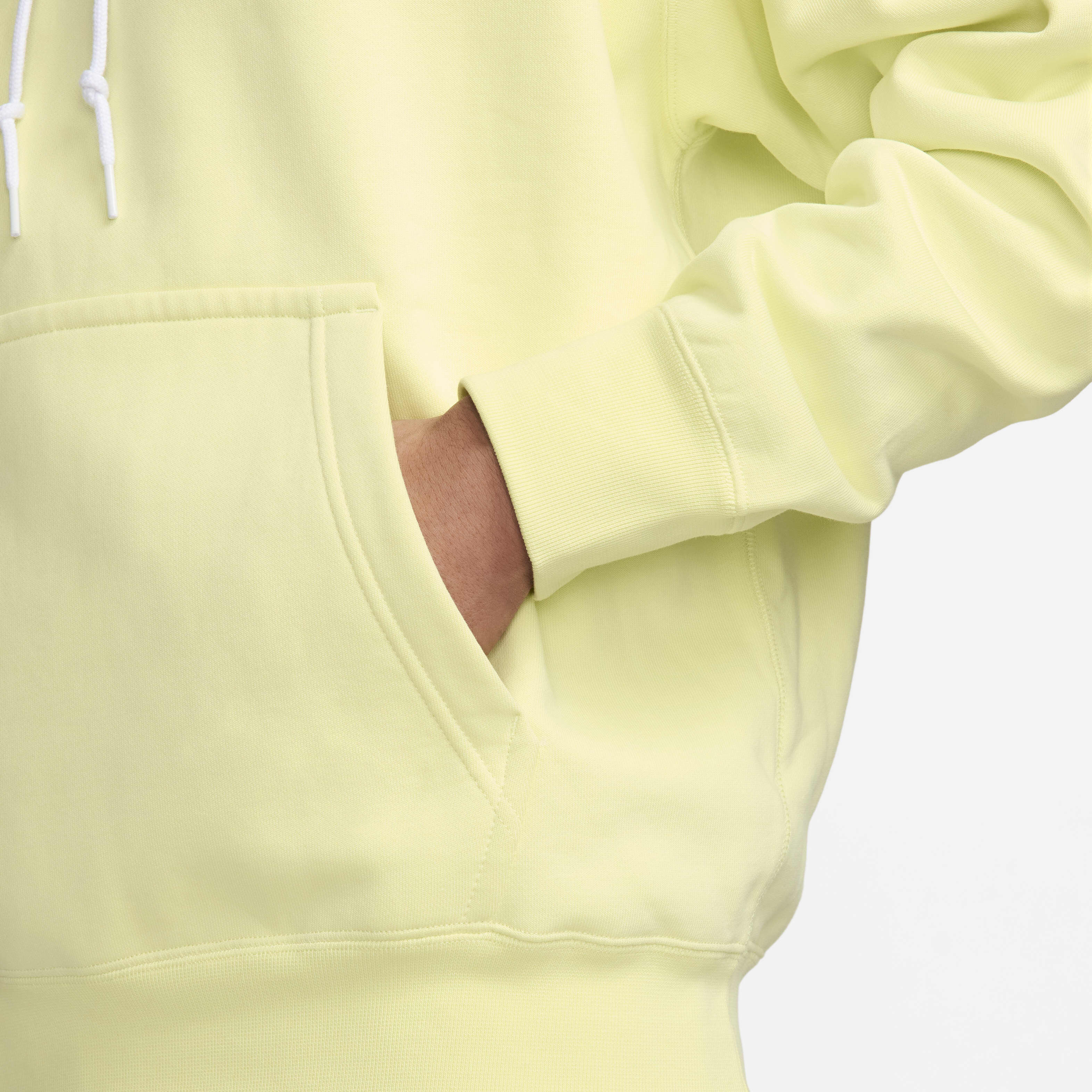 نايكي سولو سووش image number 4