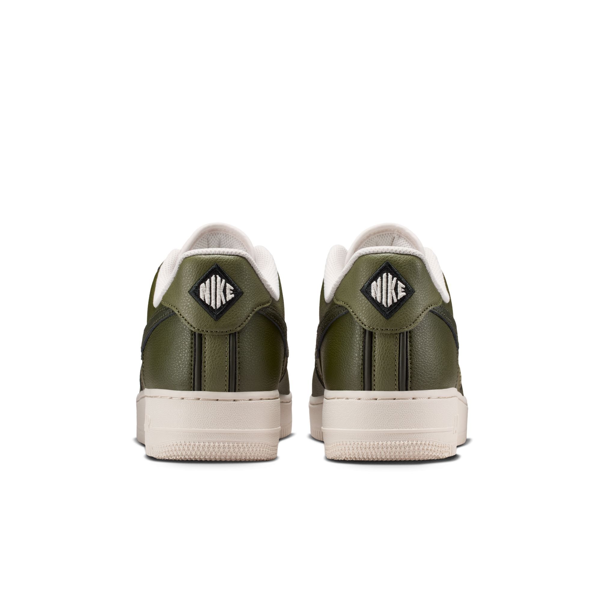 Nike Air Force 1 '07 LV8  image number 1