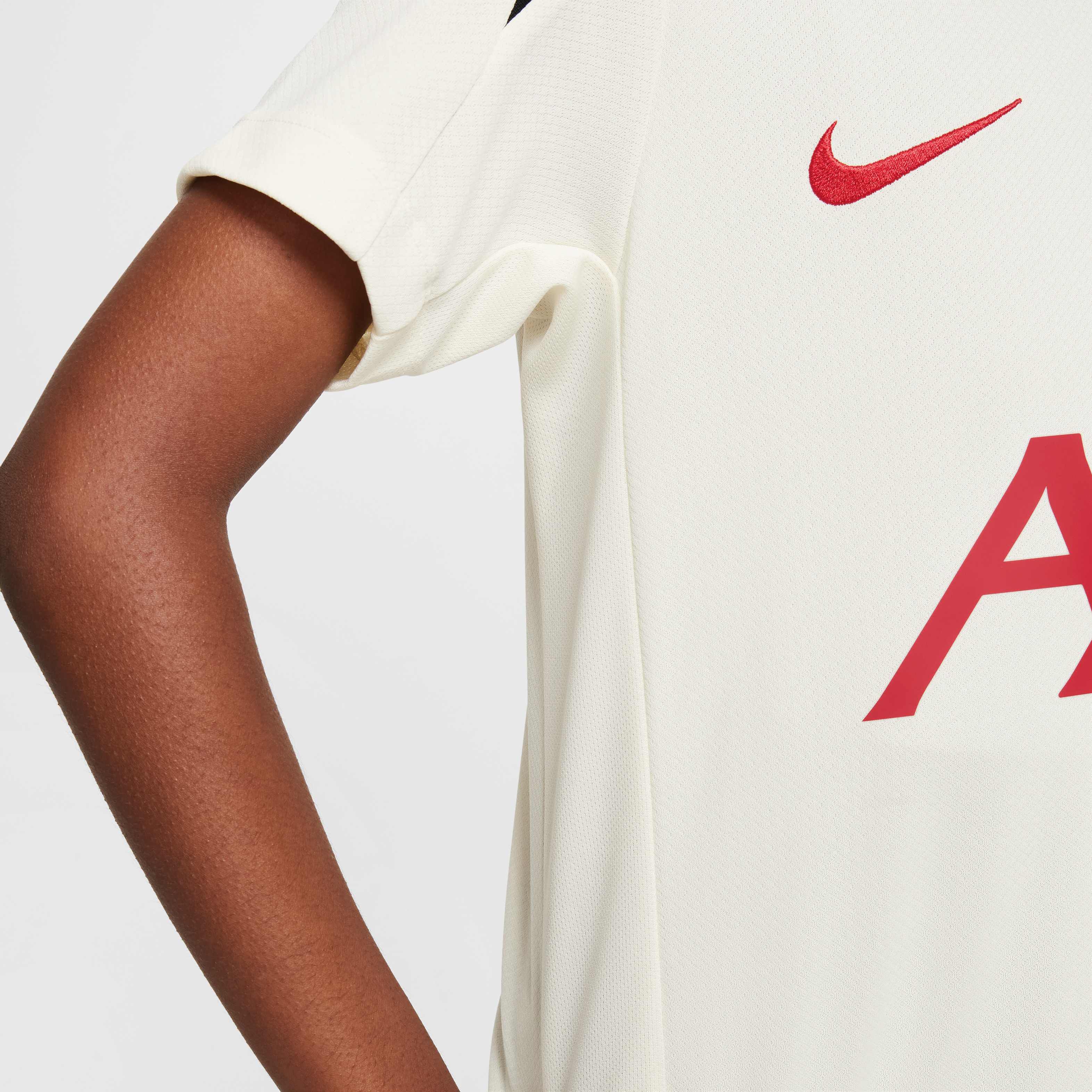 ليفربول سترايك سبيشال اديشن image number 5