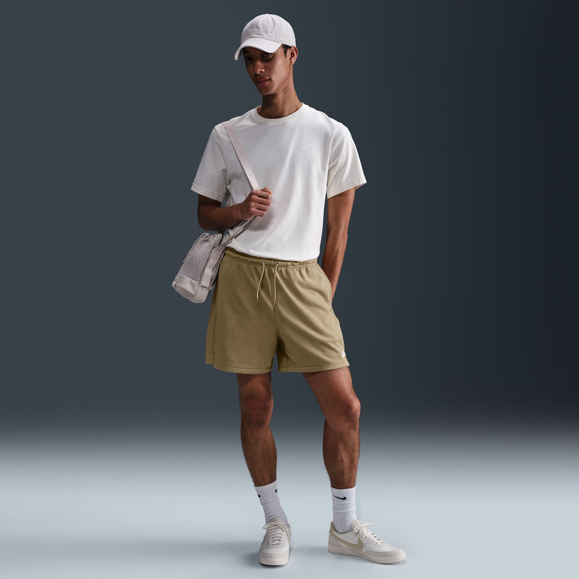 Nike Club image number 0