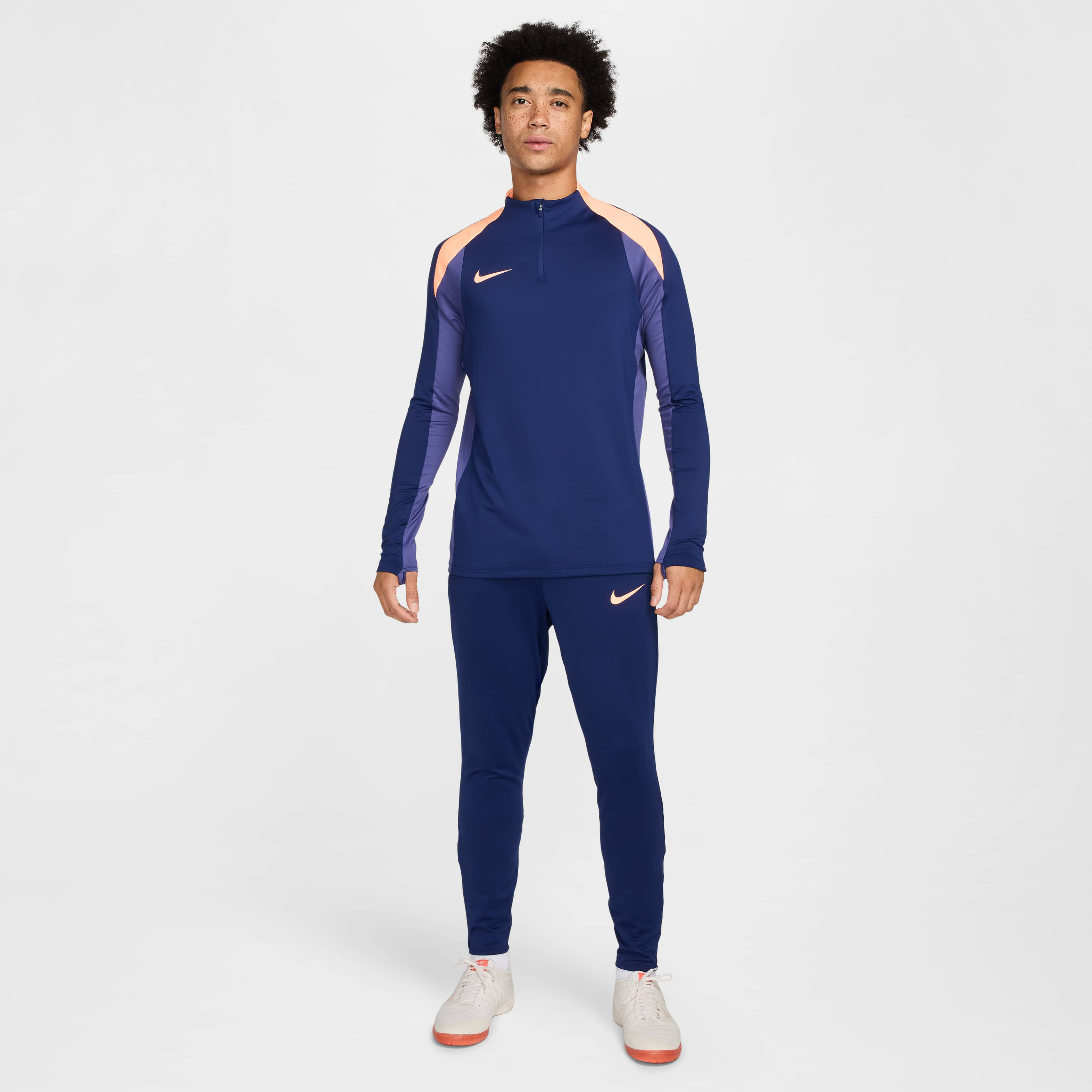 Nike Strike image number 6