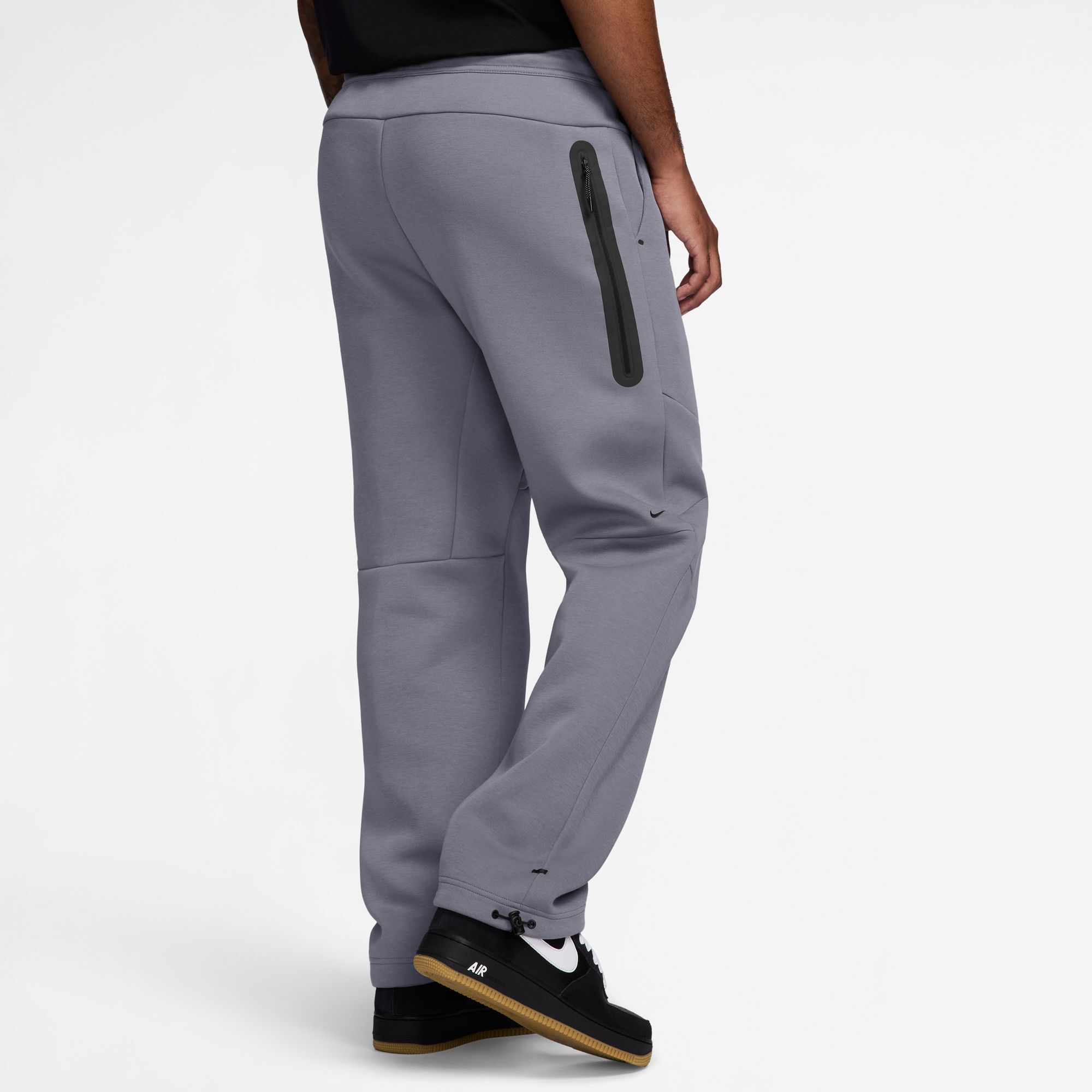Nike Tech image number 1
