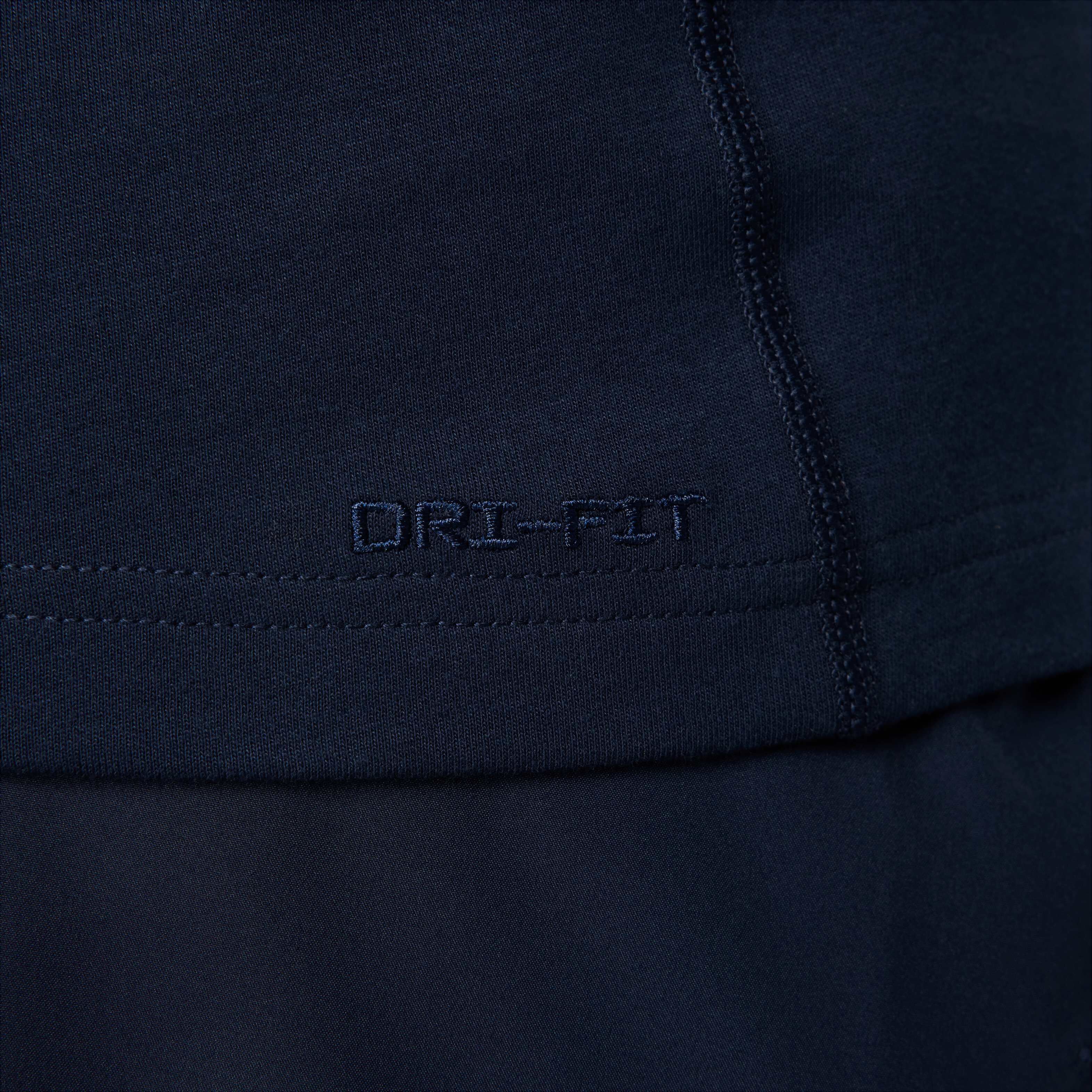 Nike Primary image number 4