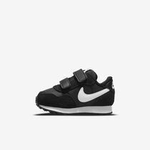 Nike MD Valiant