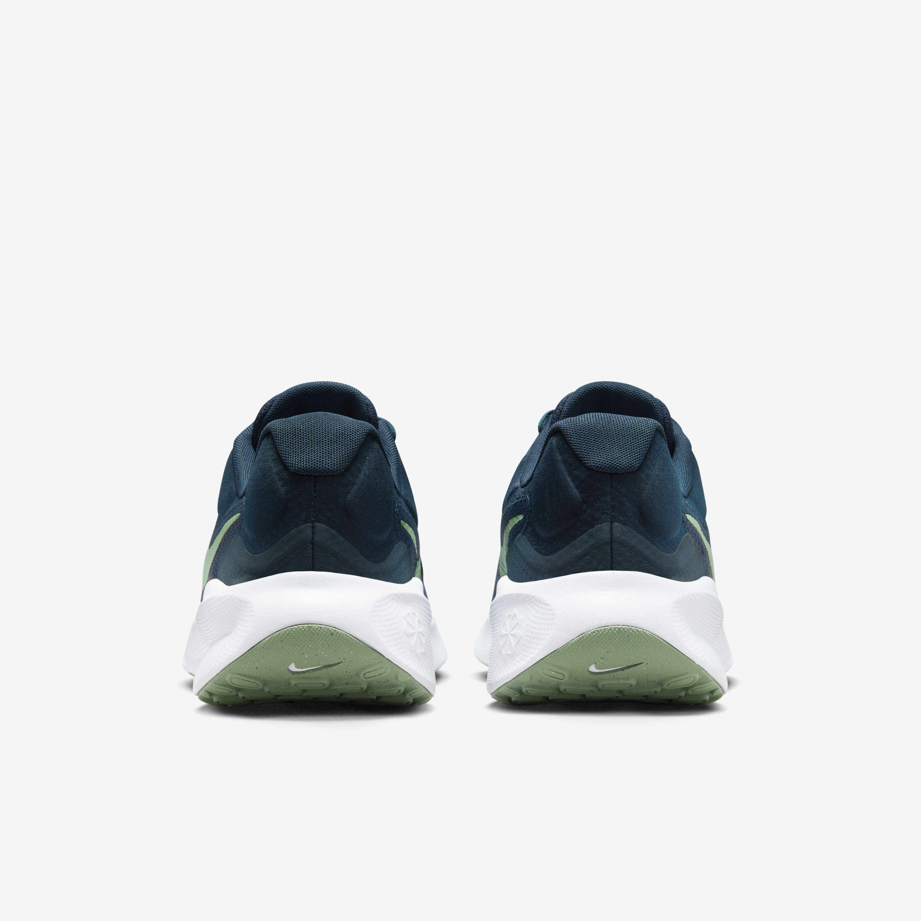 Nike Revolution 7 image number 5