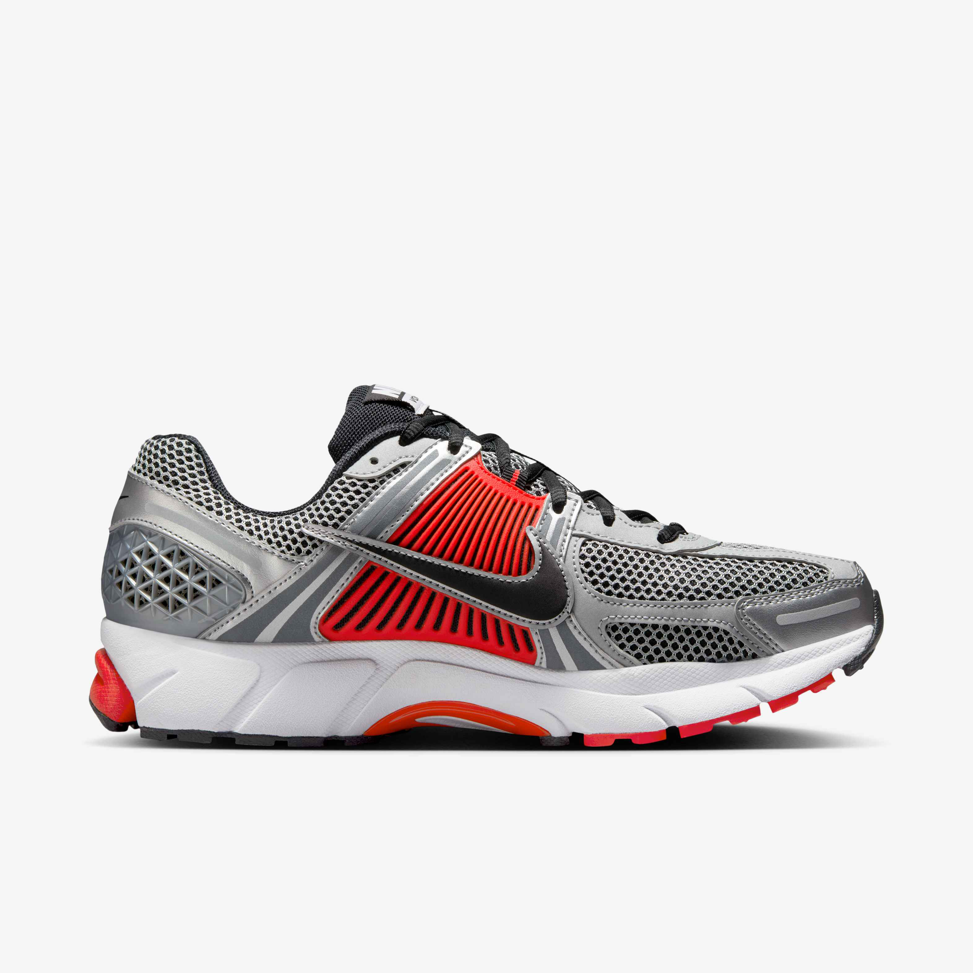Nike Zoom Vomero 5 image number 2