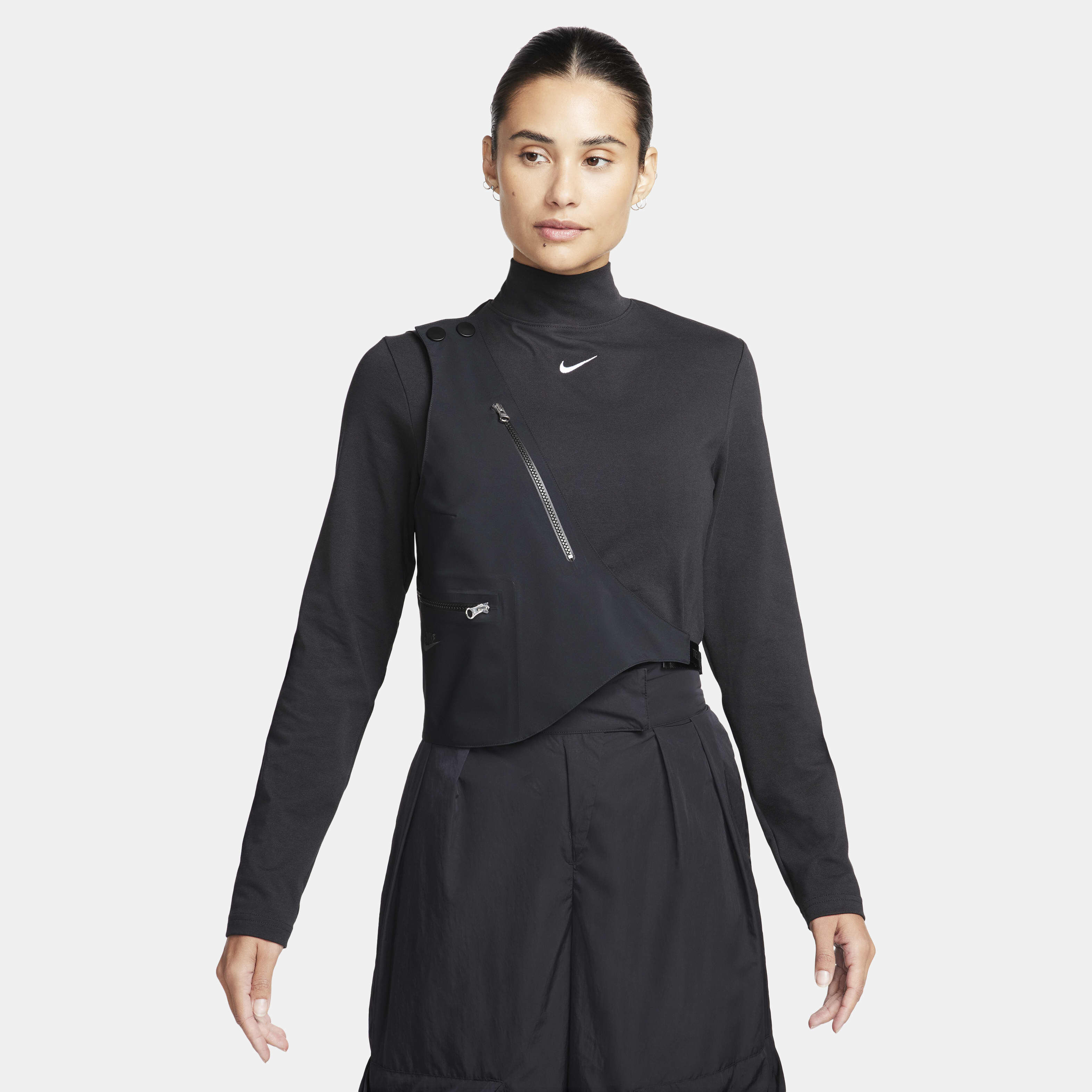 نايكي سبورتسوير تك باك image number 0