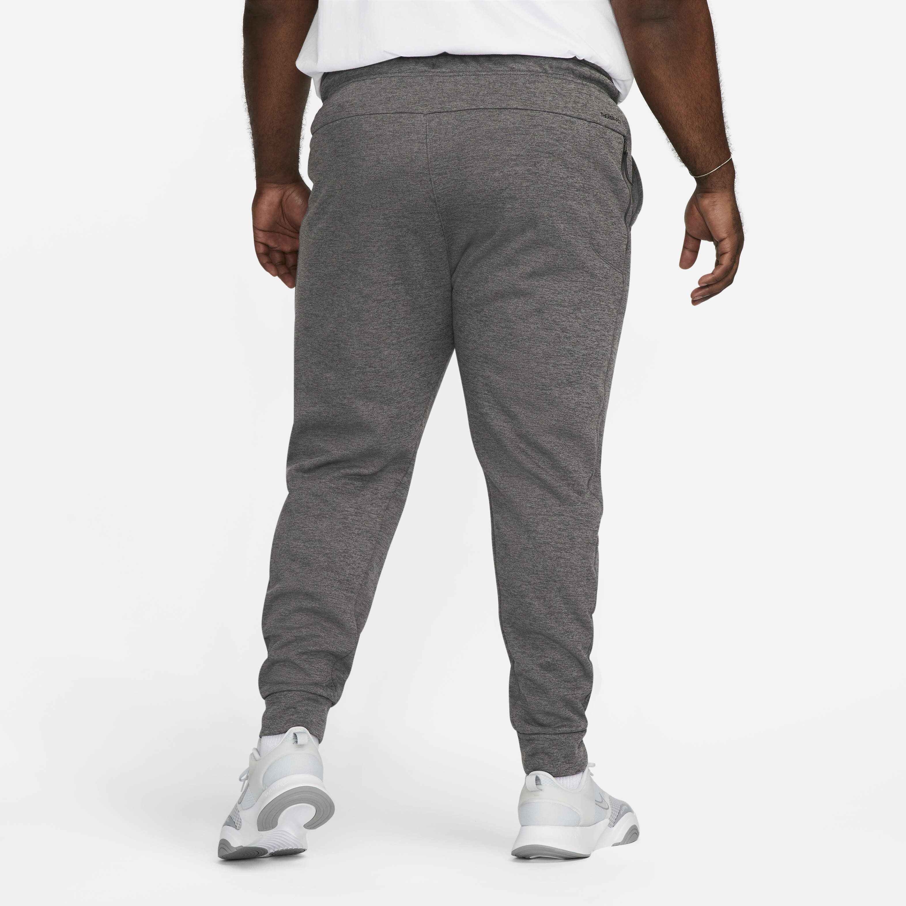 Nike Therma image number 7