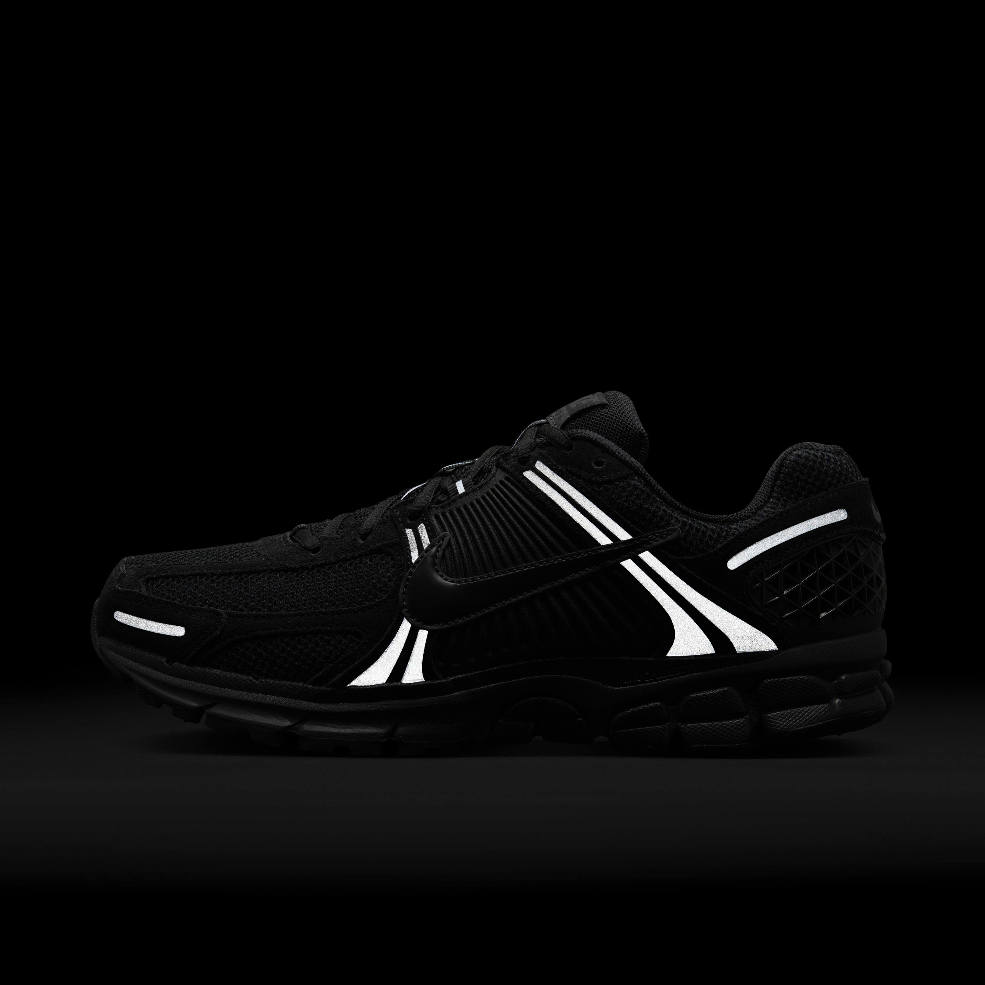 Buy Nike Zoom Vomero 5 Men's Shoes - Black/Anthracite