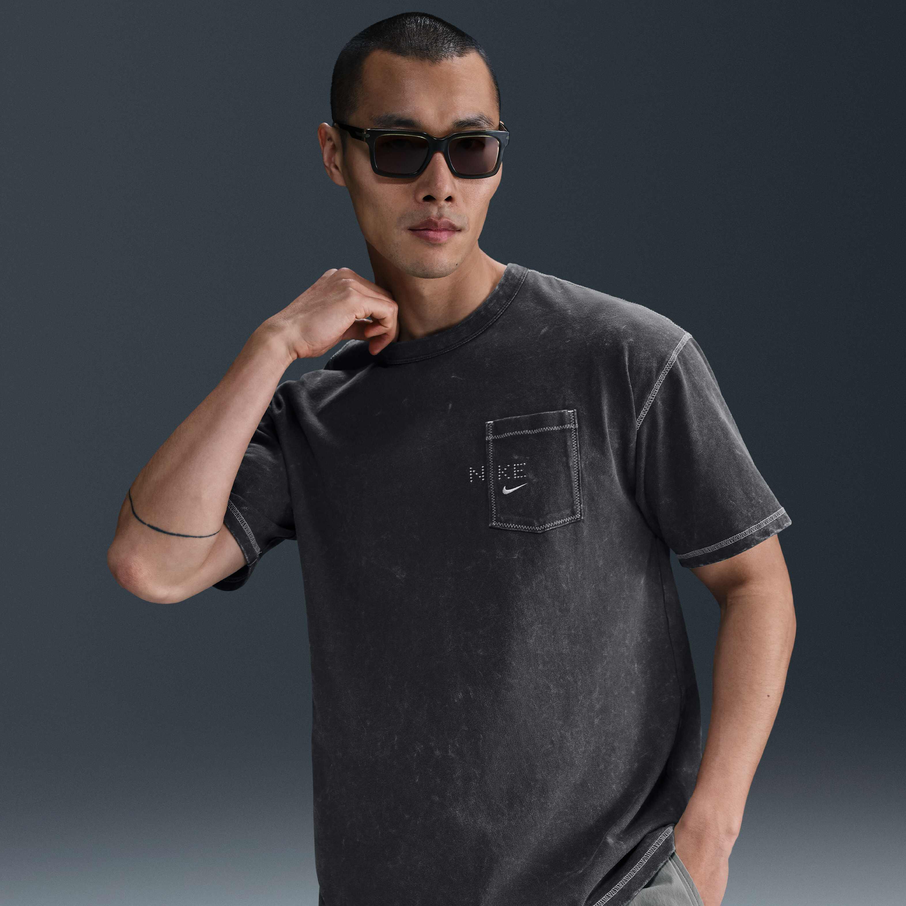 Nike Sportswear image number 0