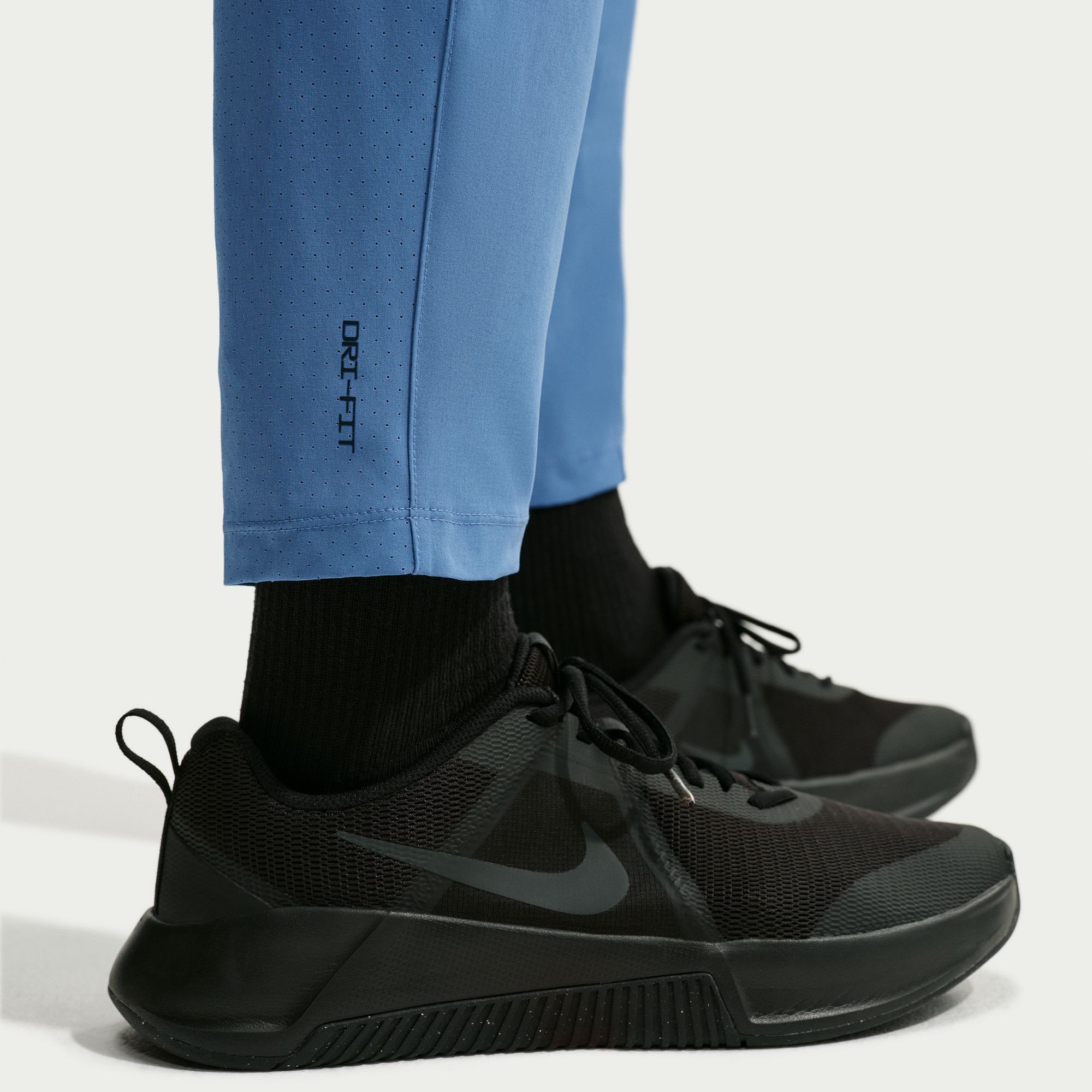 Nike Pro Training image number 5