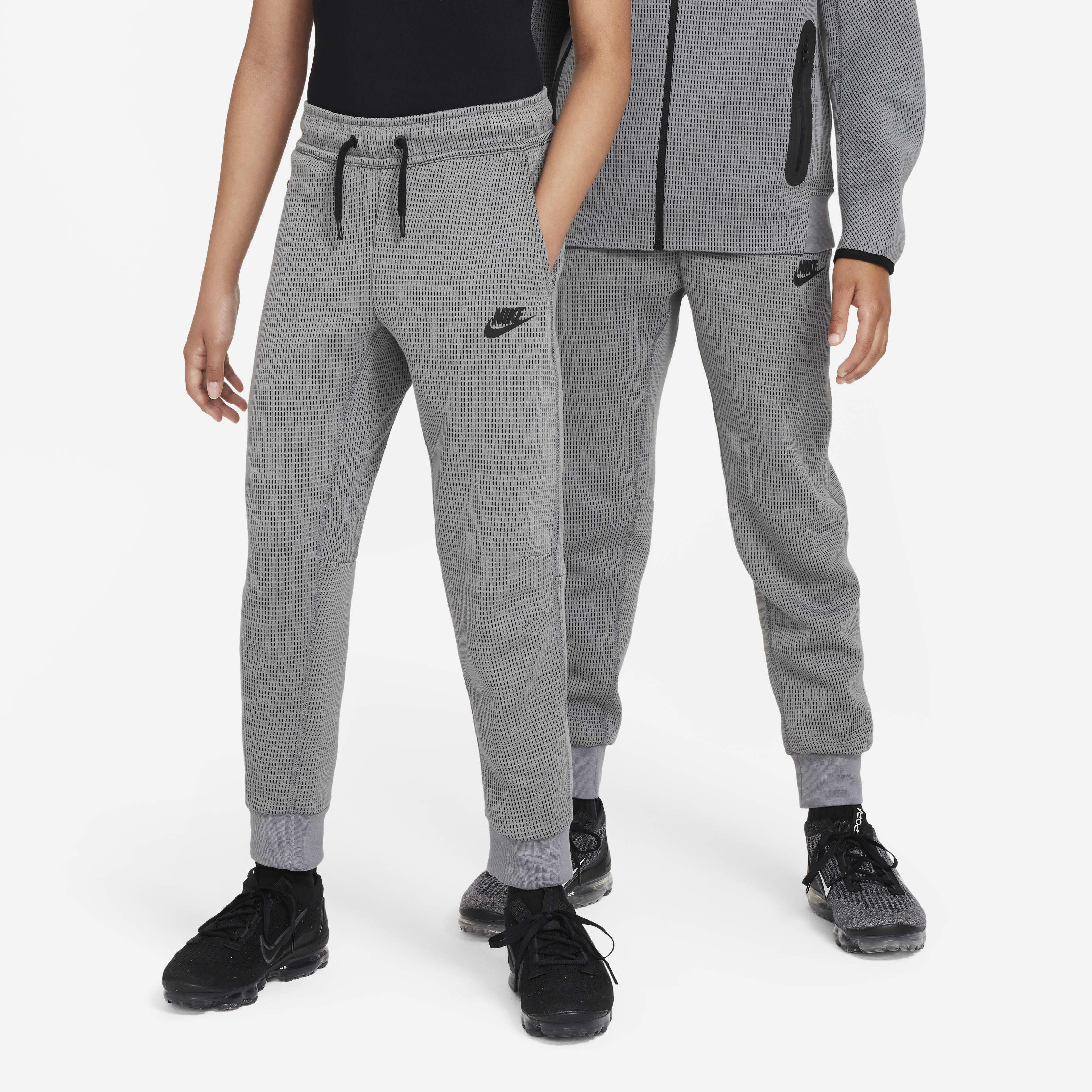 Nike Sportswear Tech Fleece image number 0