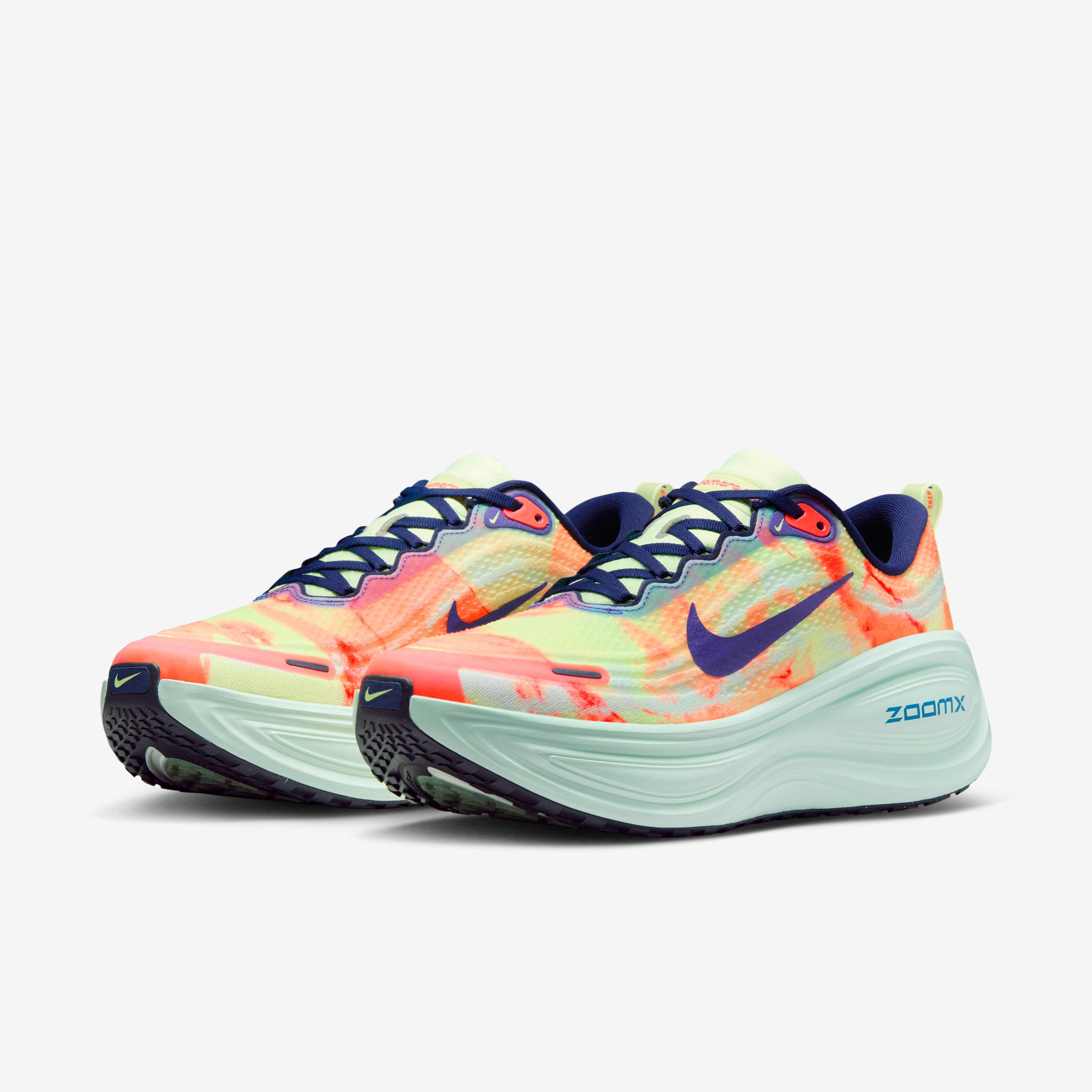 Nike Vomero Plus image number 4