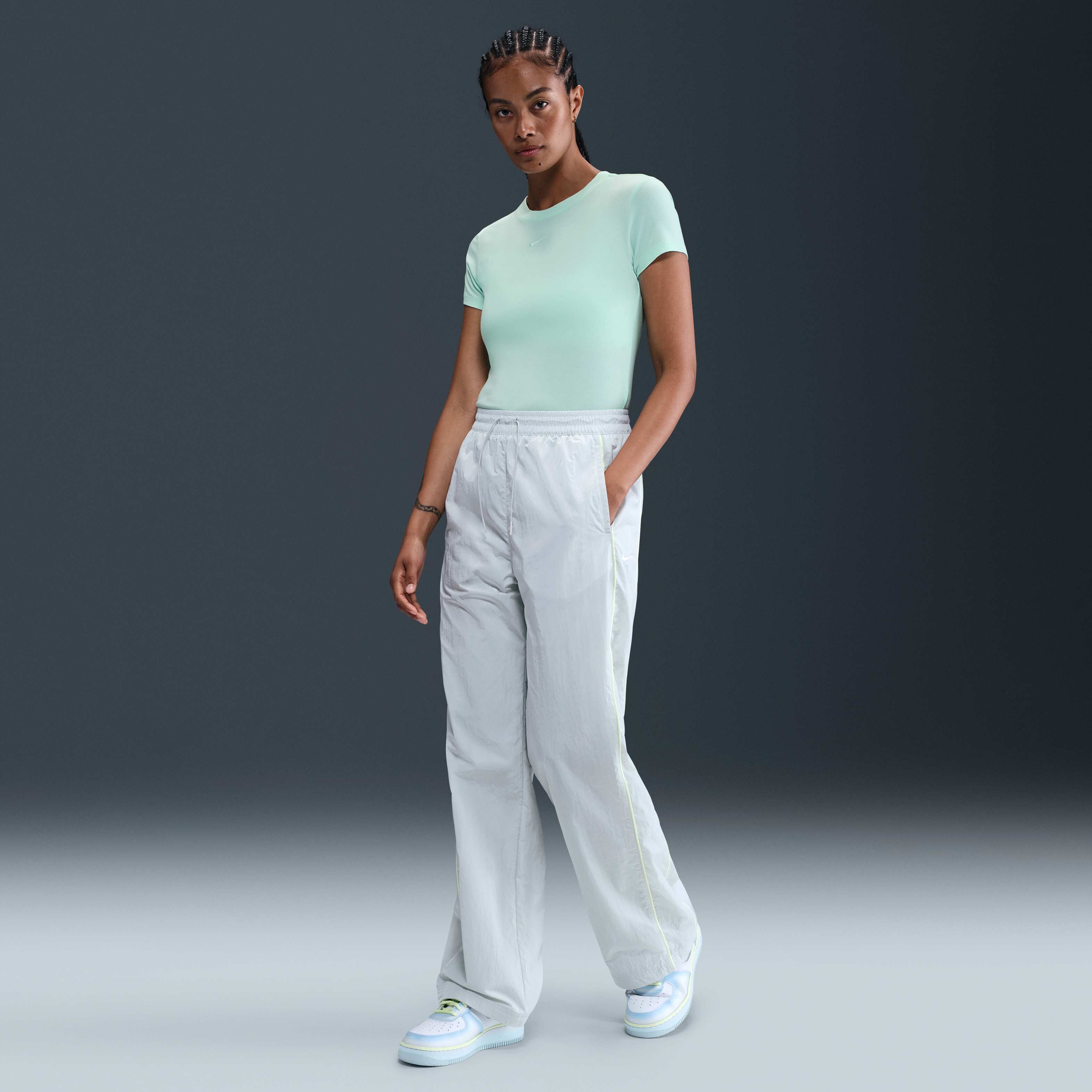 نايكي سبورتسوير تشيل نت image number 3