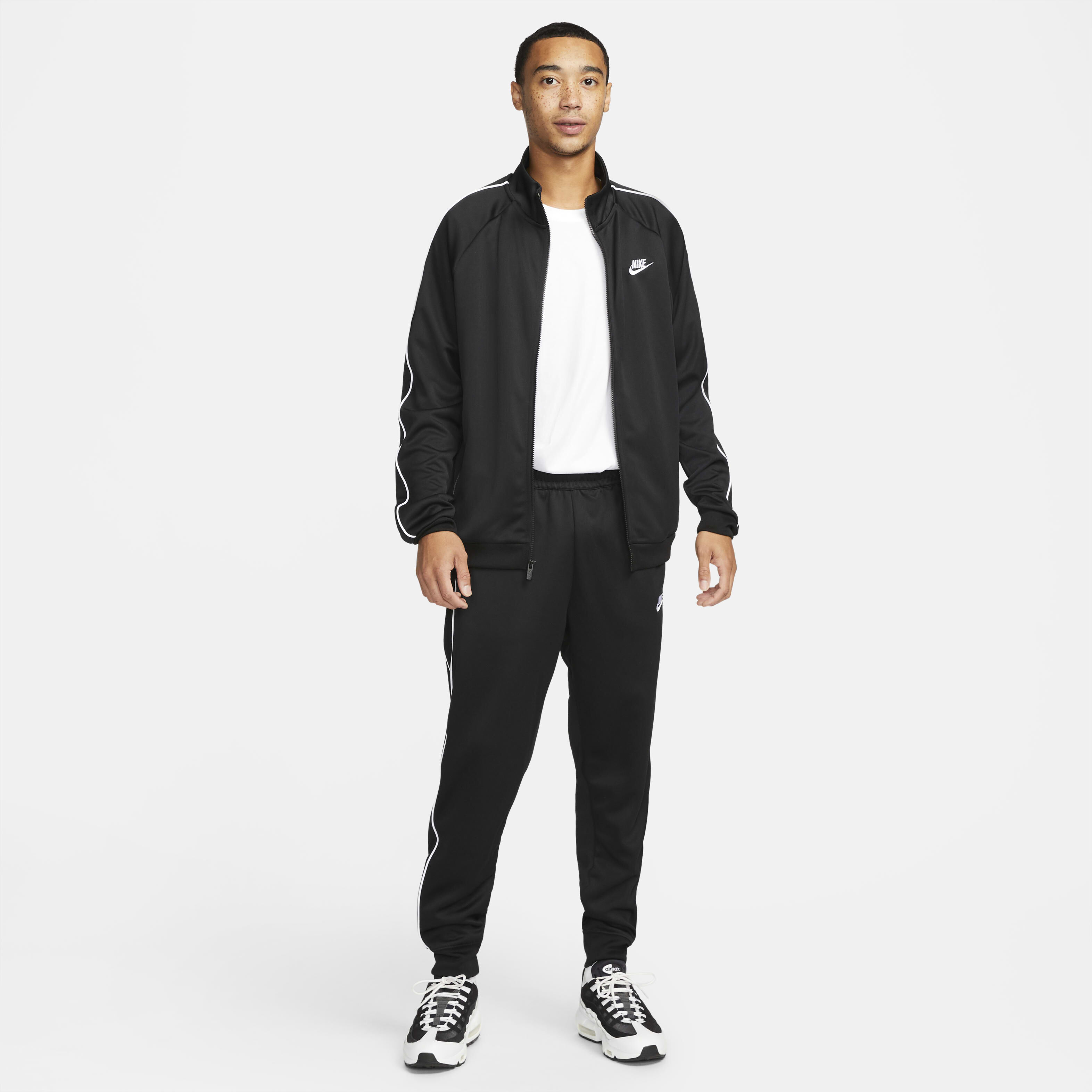 Nike Club image number 6