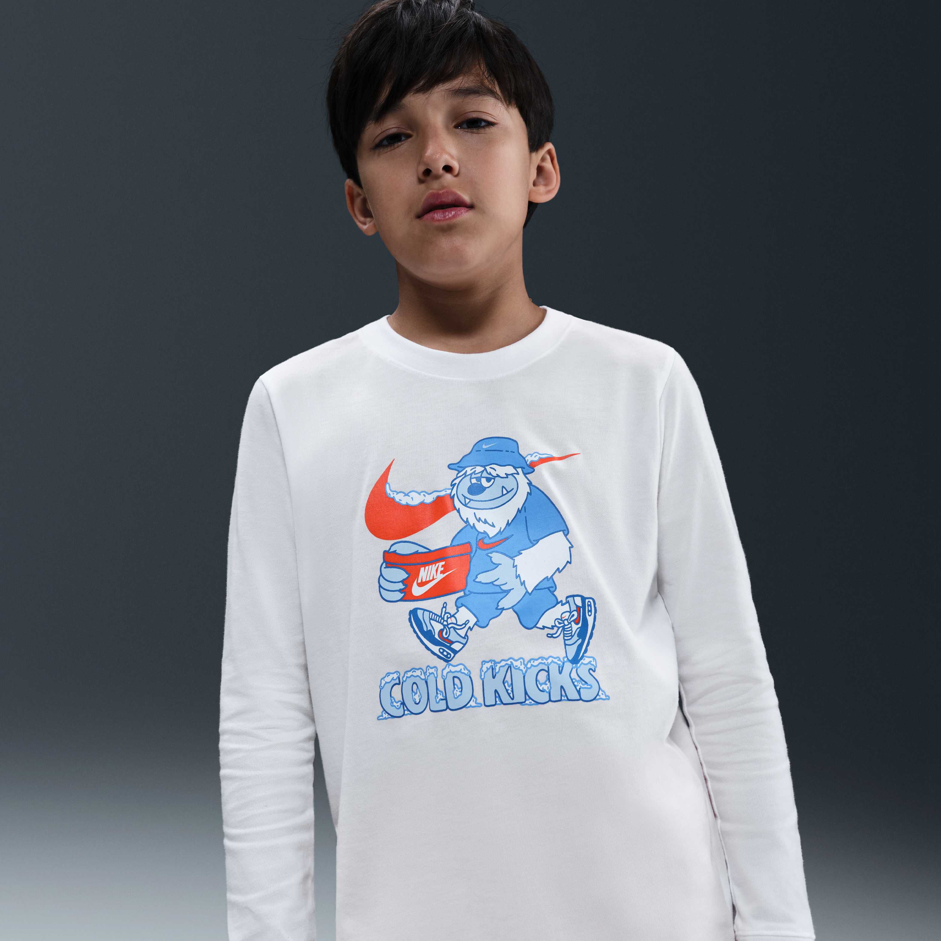 Nike Sportswear image number 0