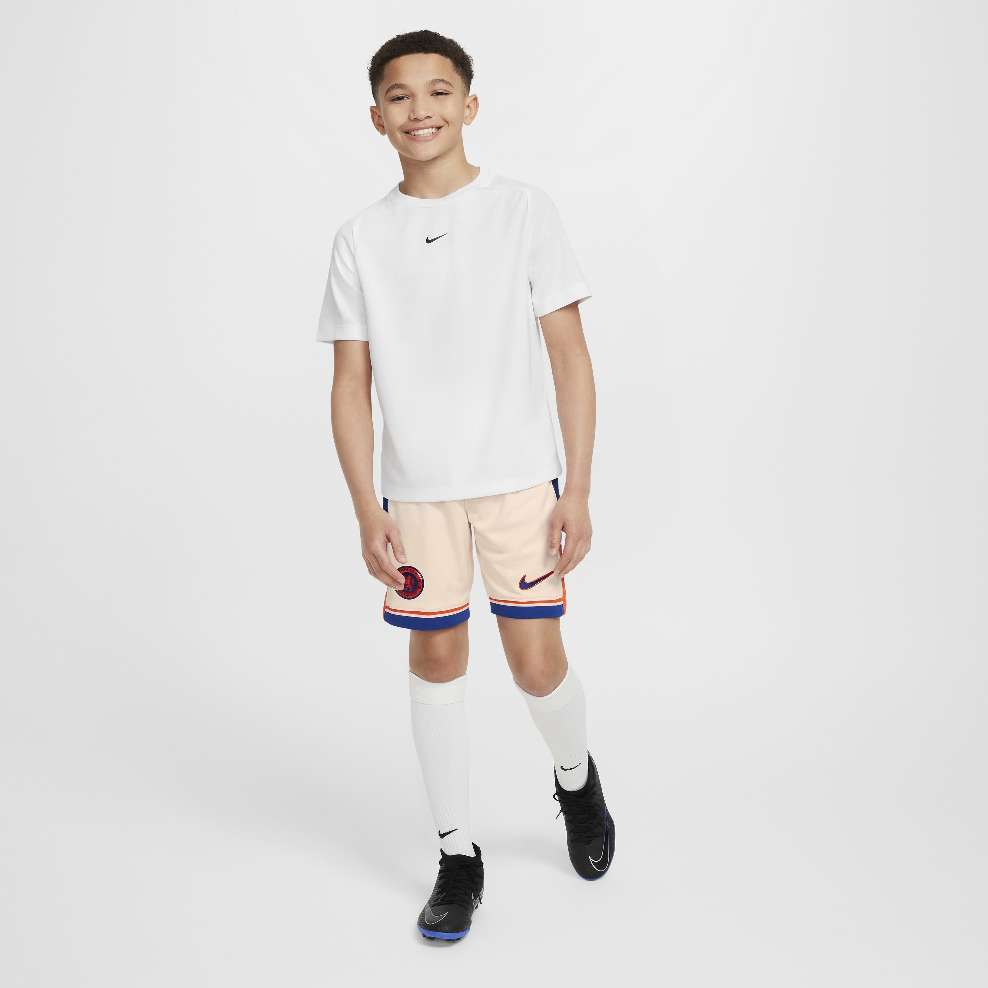 Chelsea F.C. 2024/25 Stadium Away image number 5