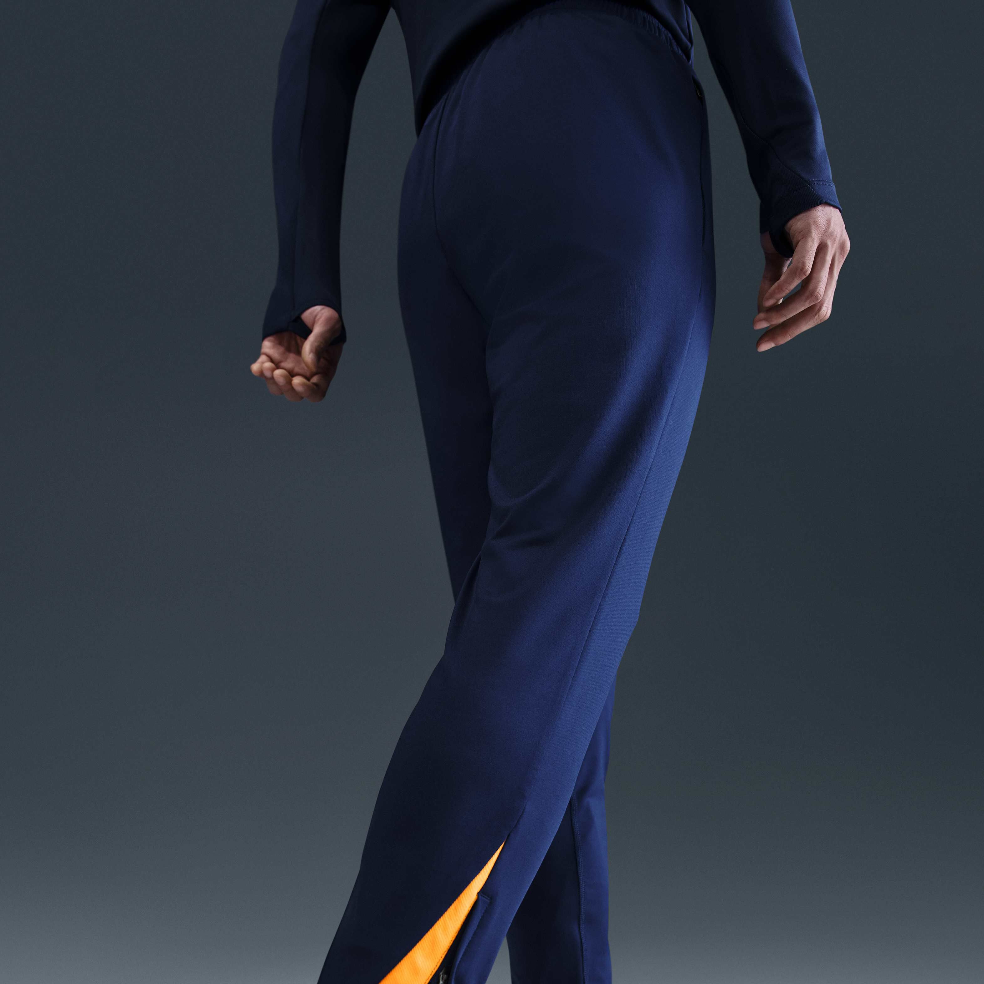 نايكي سترايك image number 2